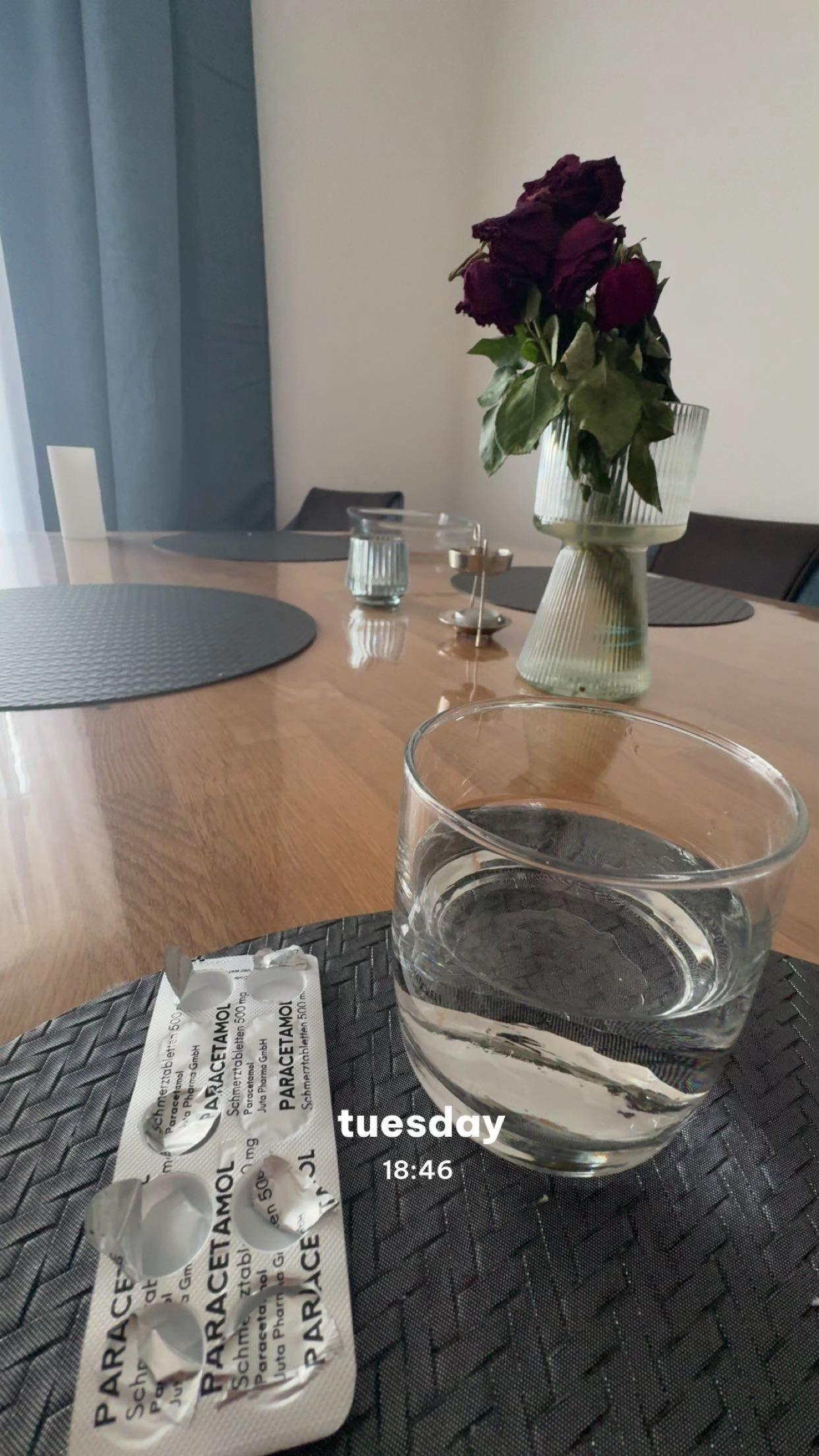 @𝐈‘🎭🕊️
