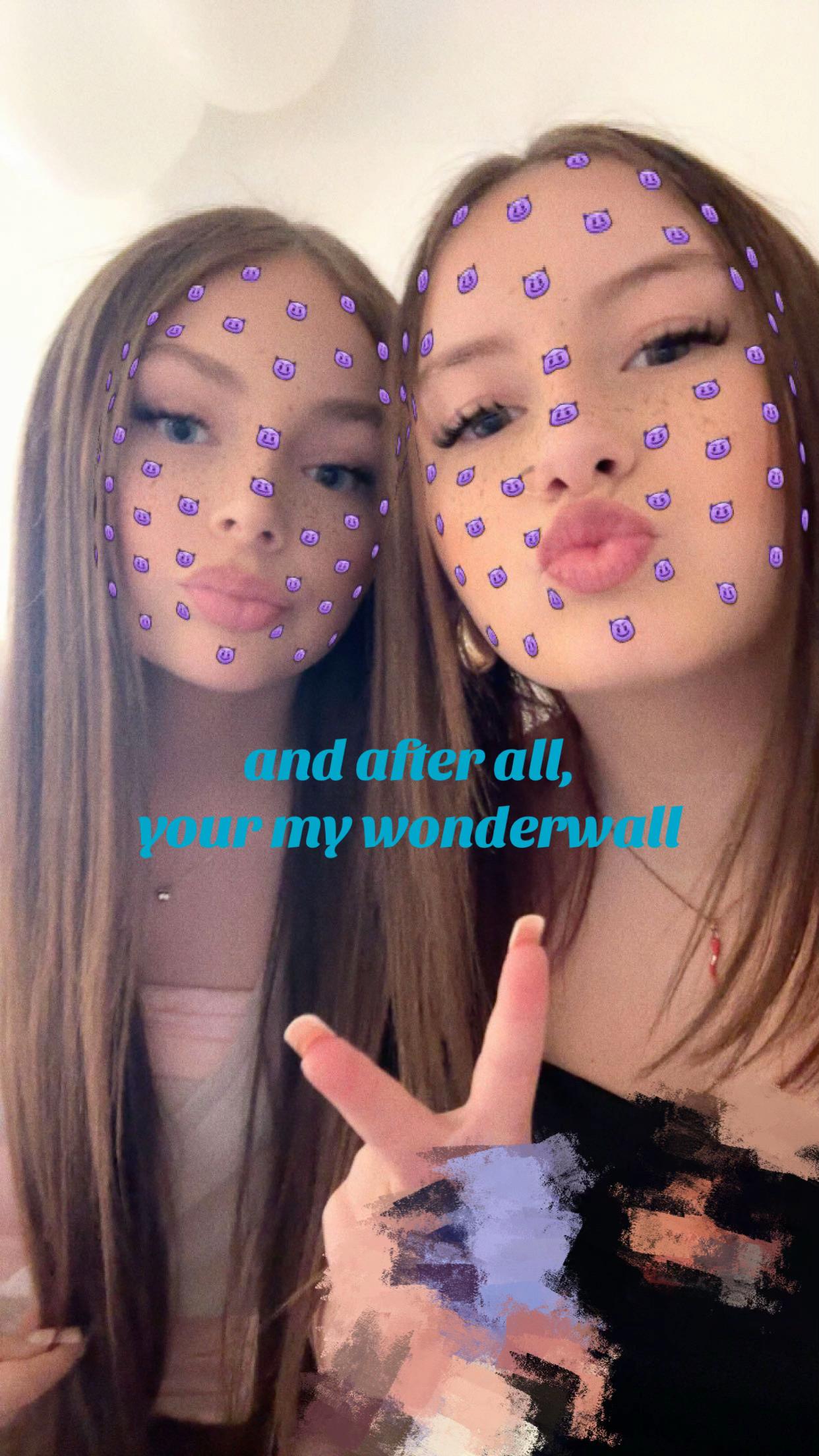 @emi & zoé 🤞🏼