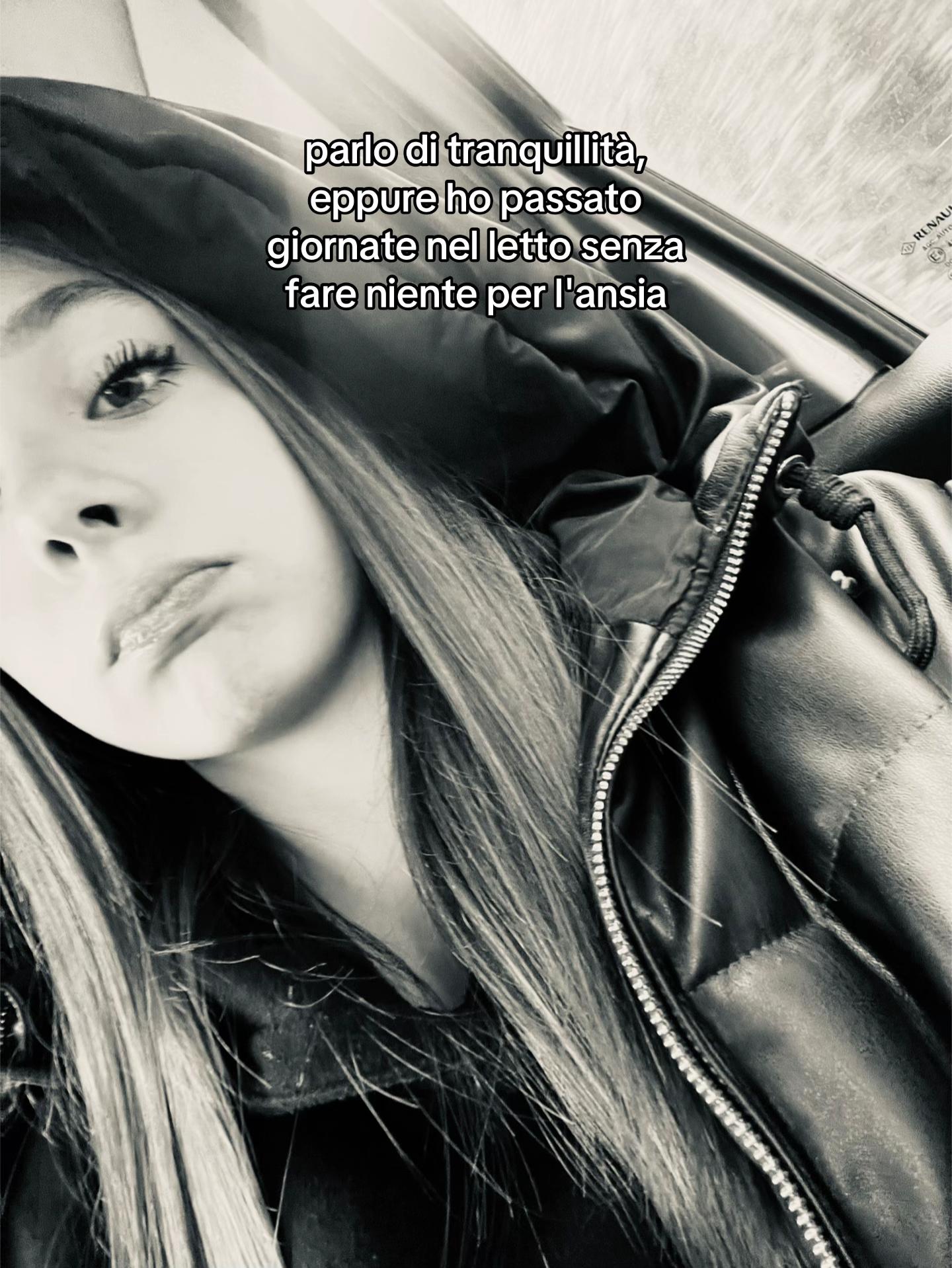 @𝔑