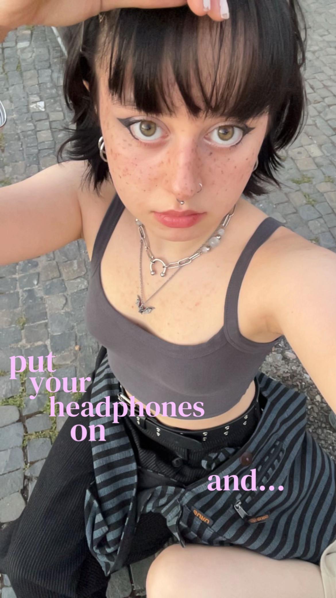 @lillyschote