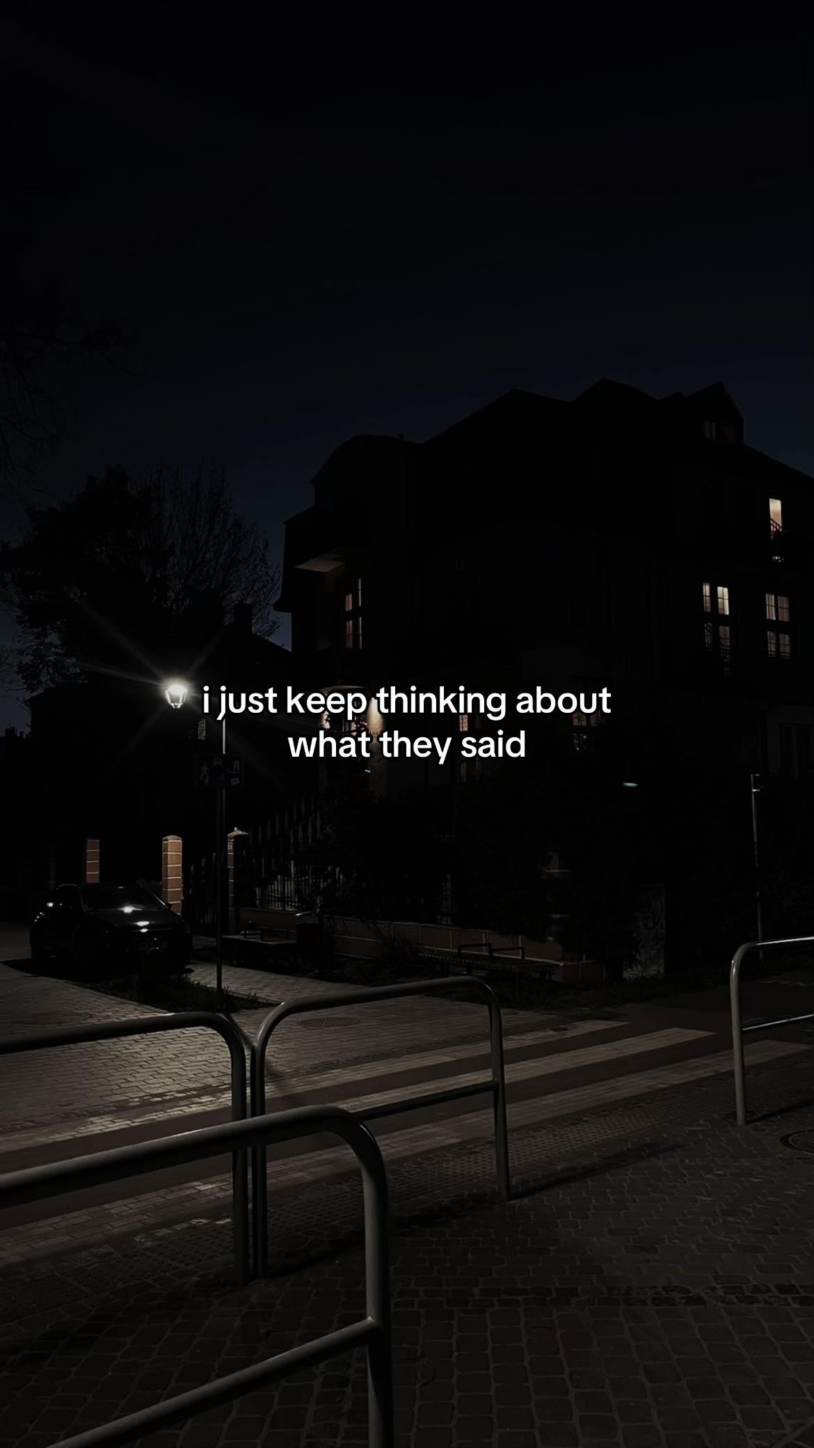 @𝒆𝒘𝒄𝒊𝒂 &bull; 𝒆.𝒌𝒐𝒔𝒔𝒖𝒕𝒉