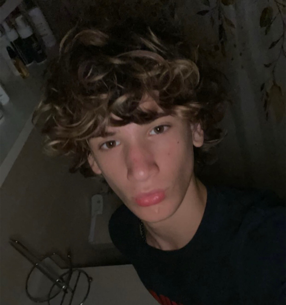 @Larpingjessy_789