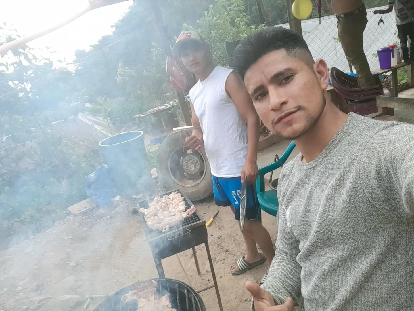 @Roriin Cif Tello