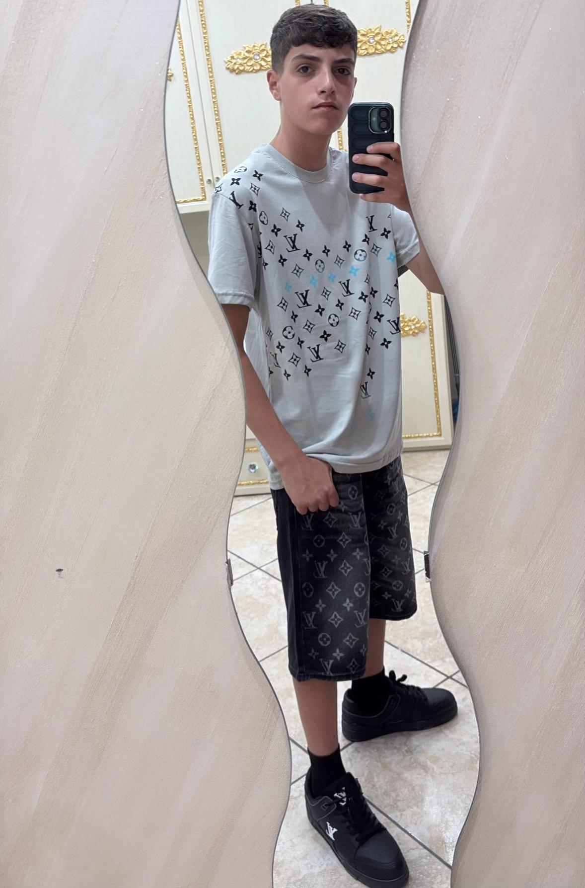 @carlosepe_17