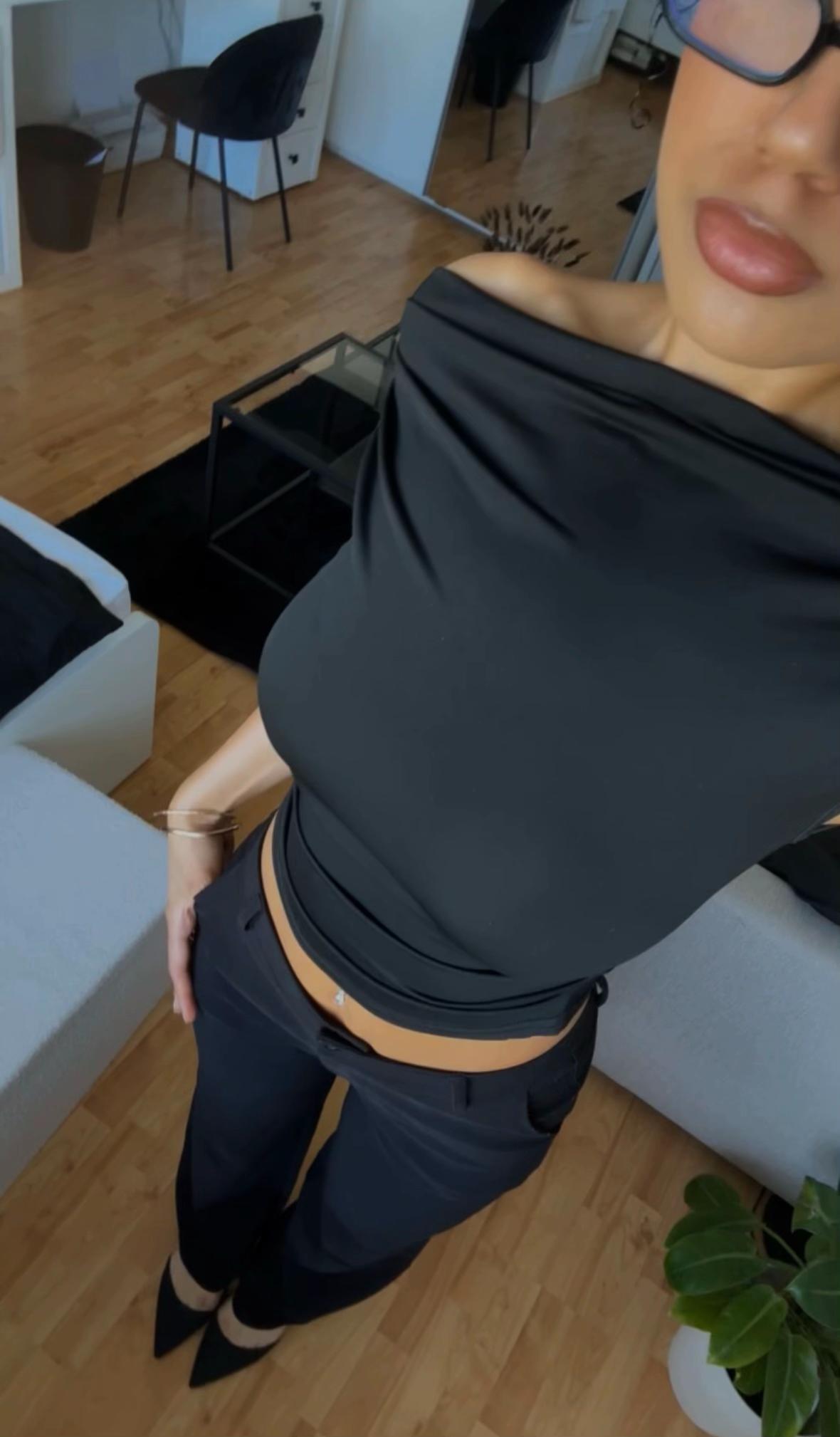 @Kira