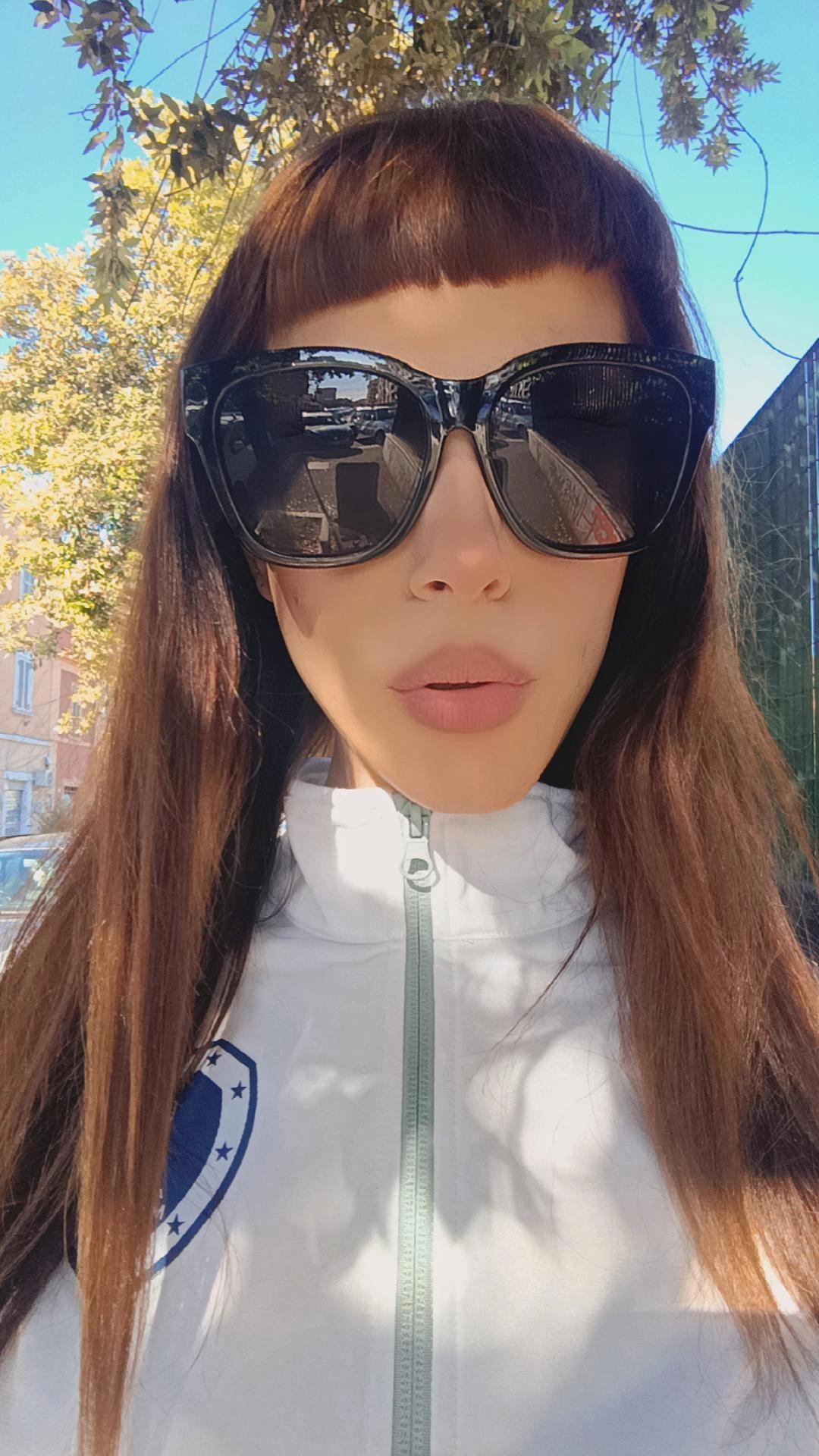 @Jessica