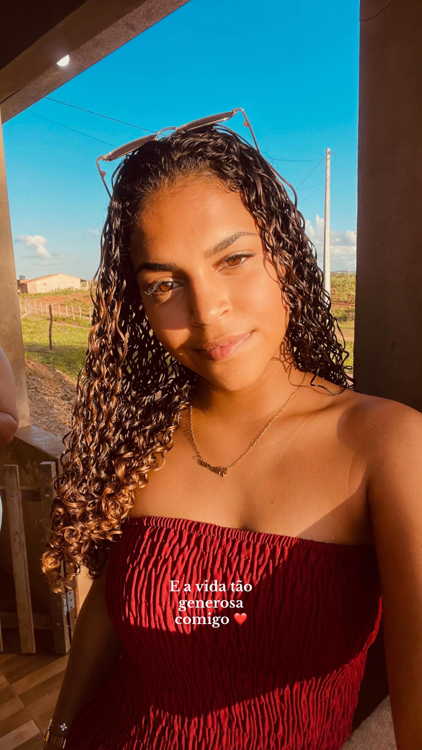 @vitoriaapatricio