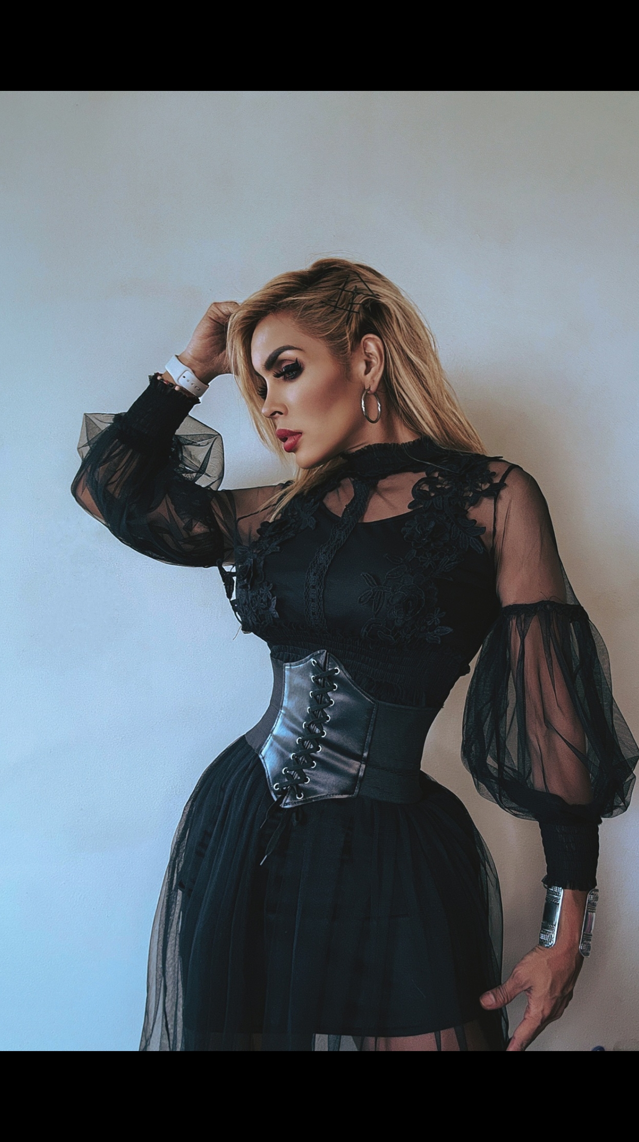 @renata anahi