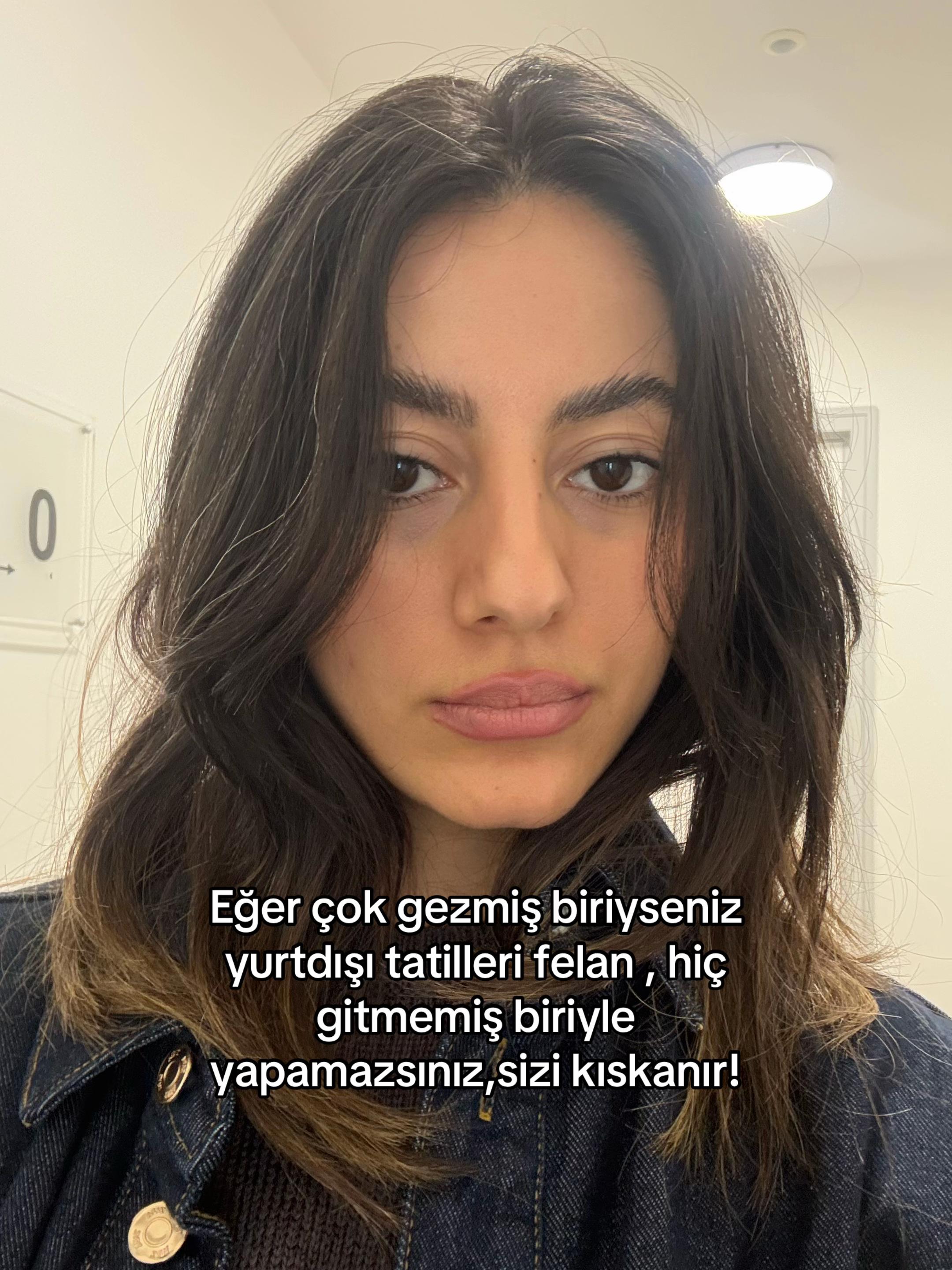 @Ez