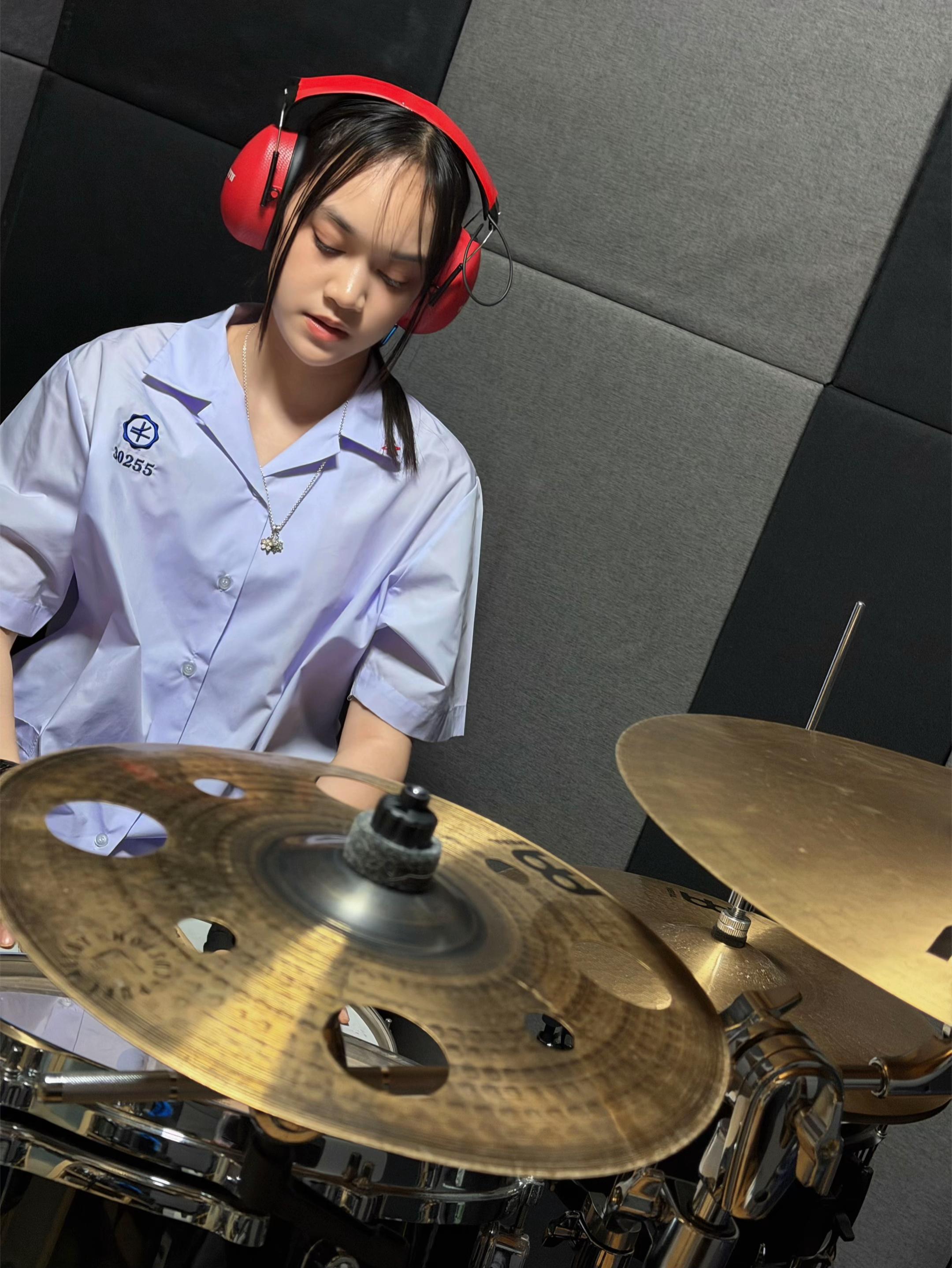@RockyRk