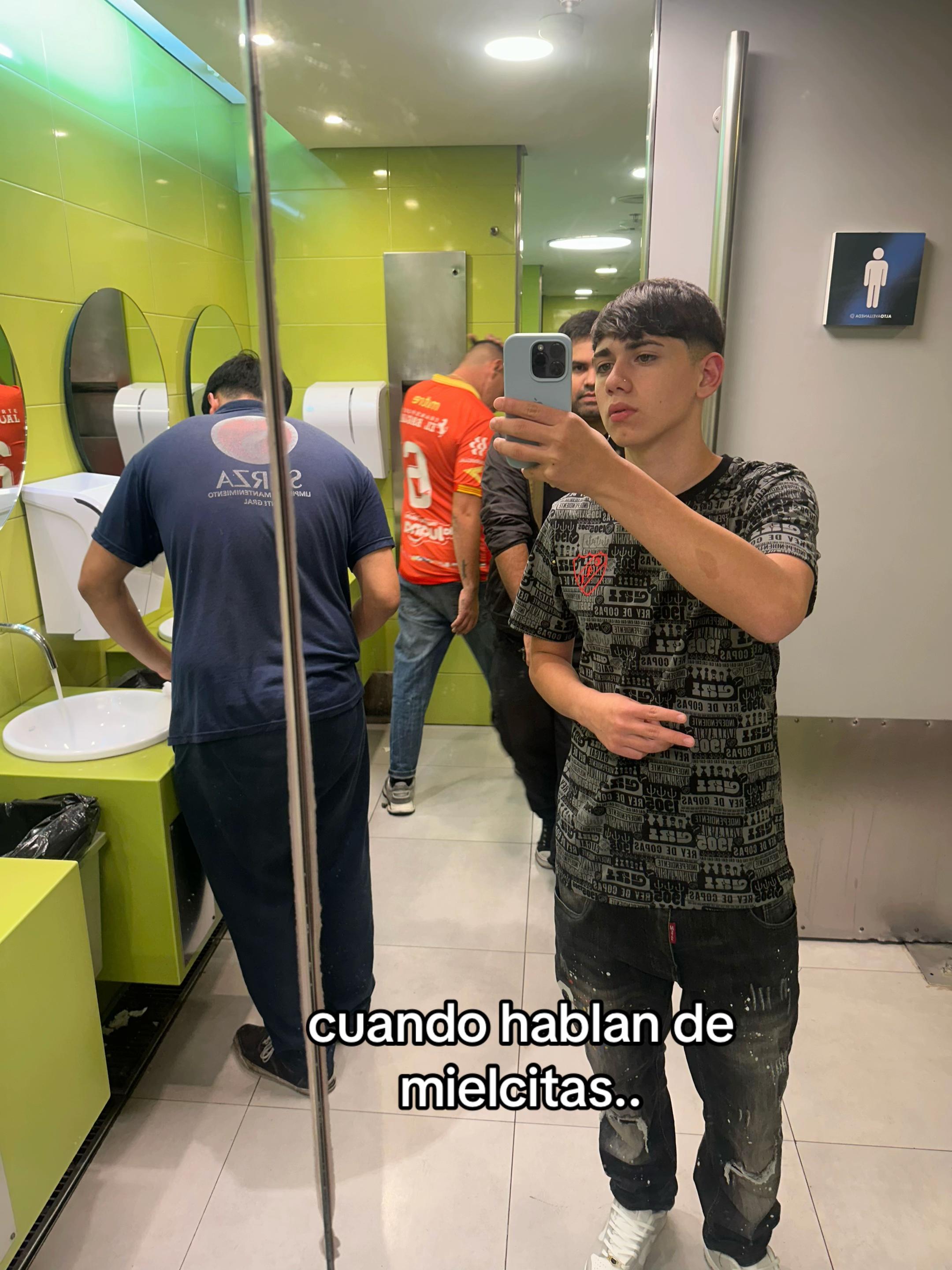@Nahuee