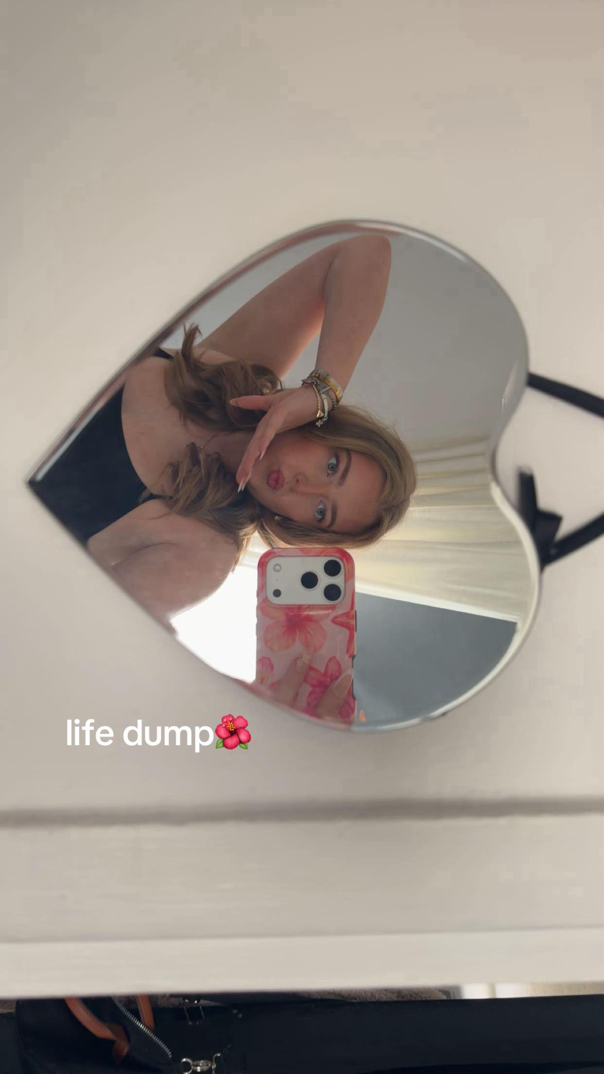 @Kacey🌺