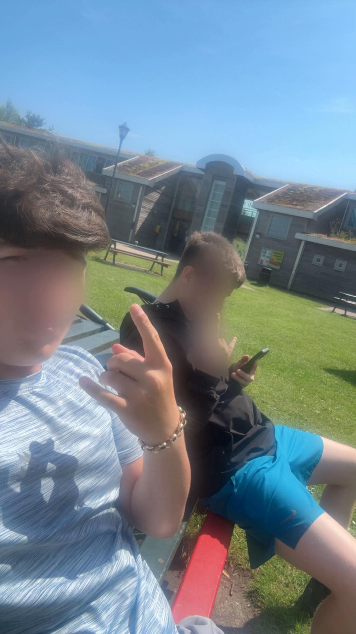 @Tm😎👌
