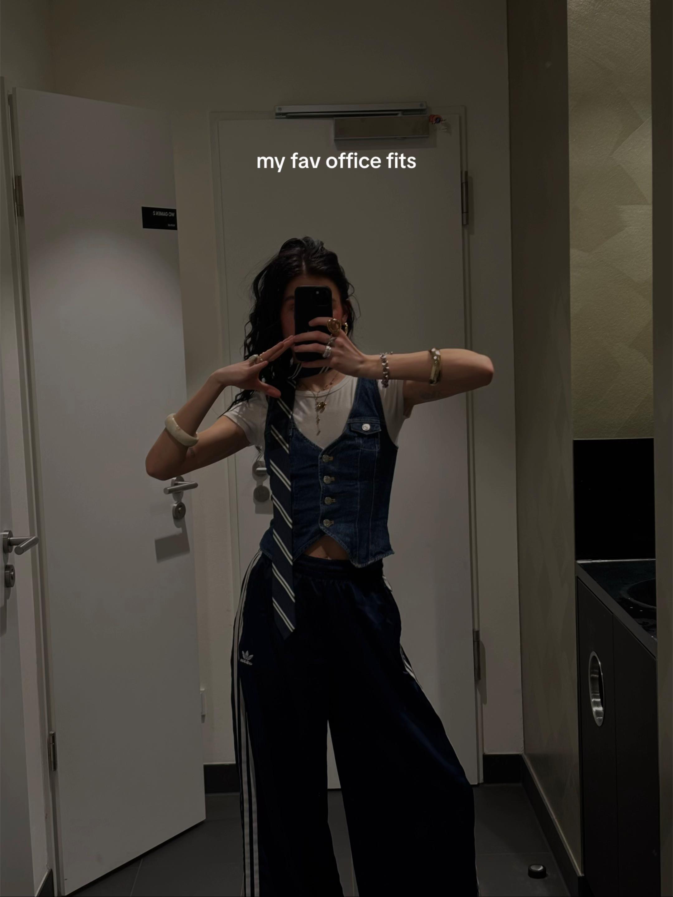 @Mia