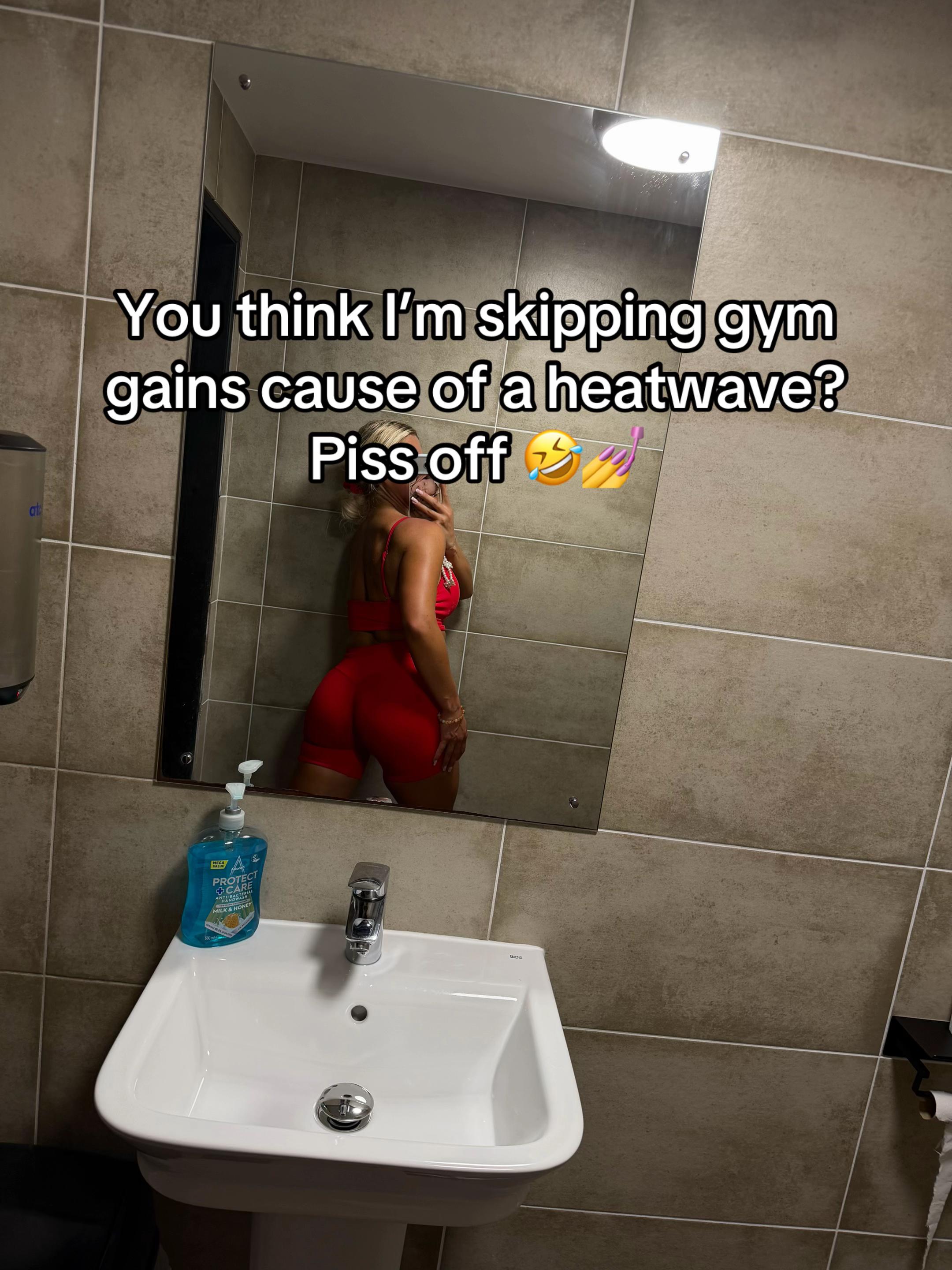 @Niomi Horrocks