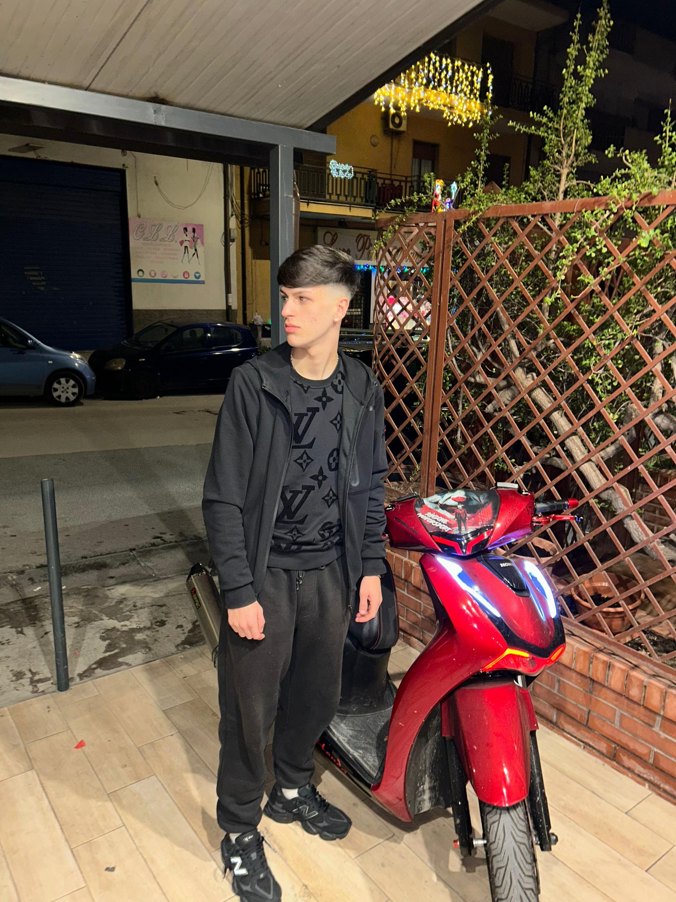 @๐ฎ๐๐๐๐๐๐๐