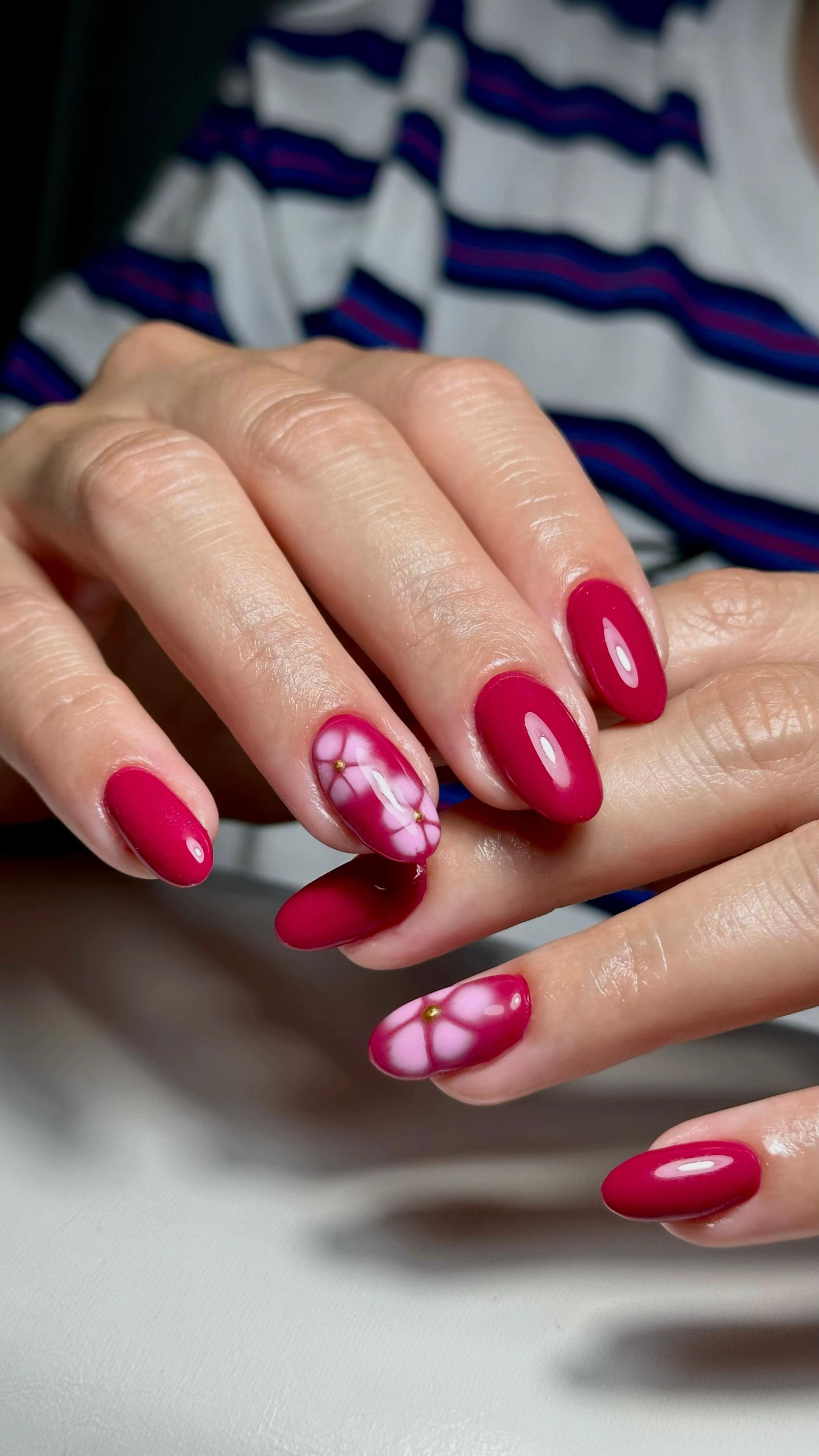 @nailsbymoosh