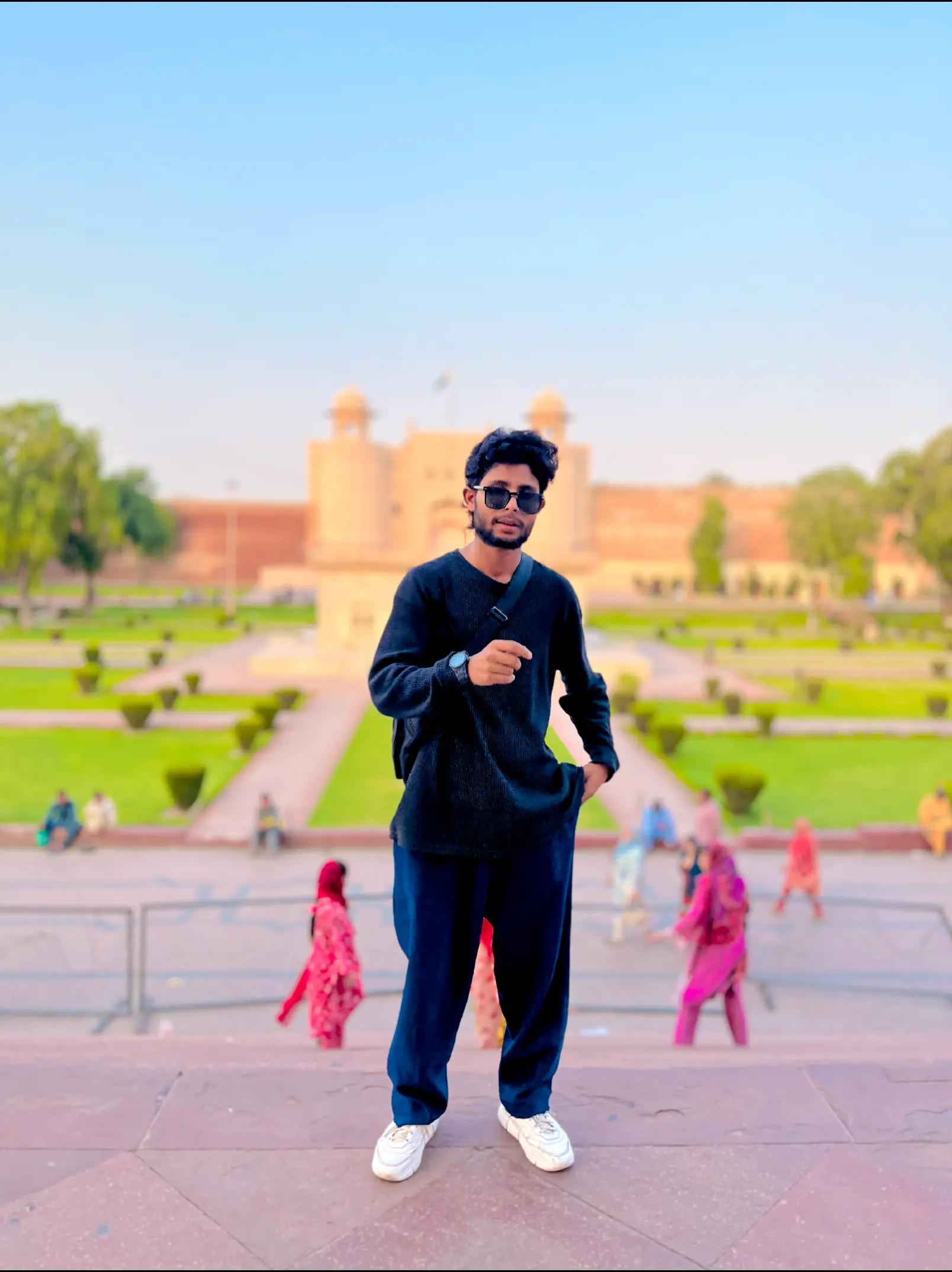@Pakistani boy