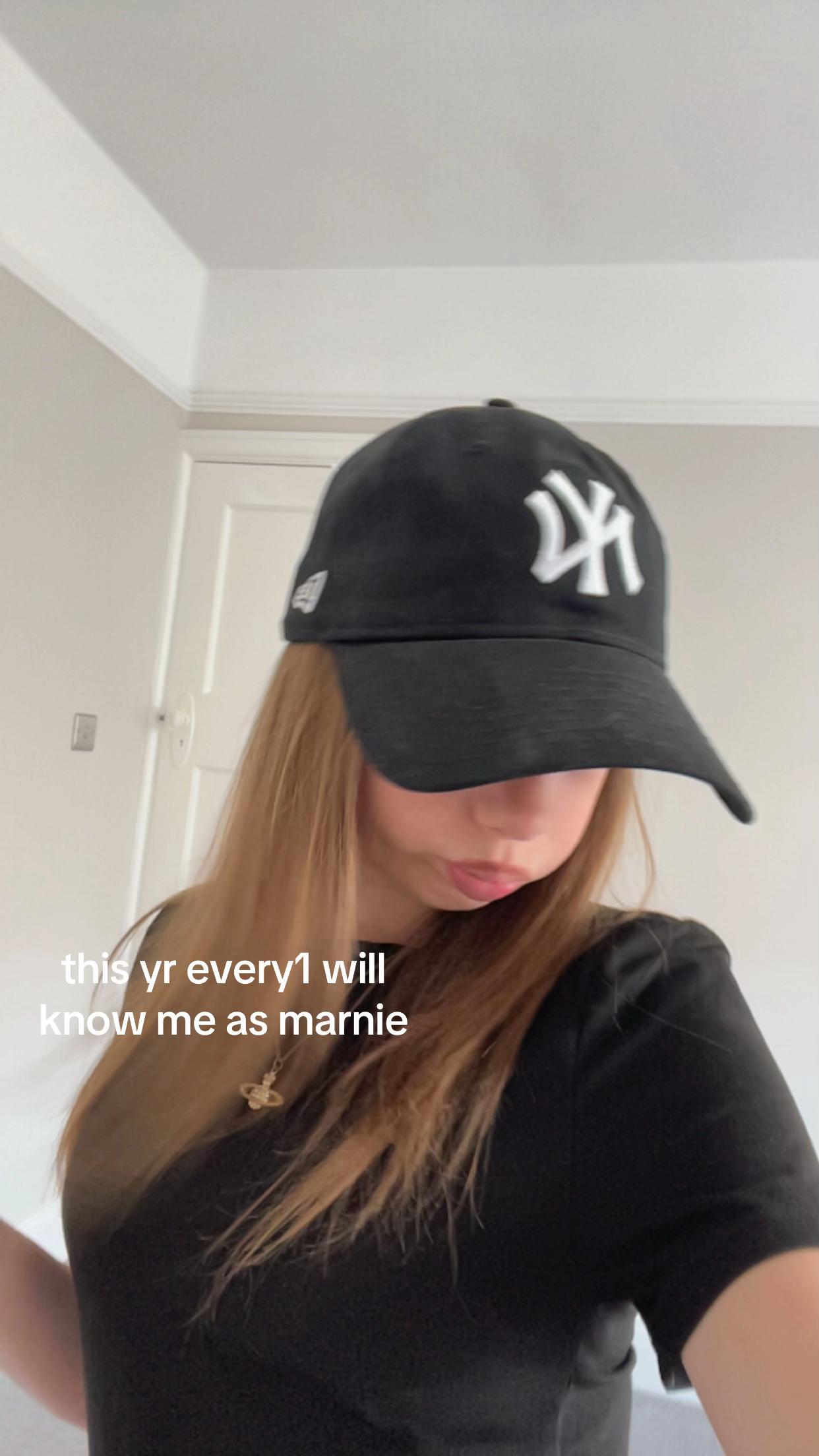 @moreofmarniex
