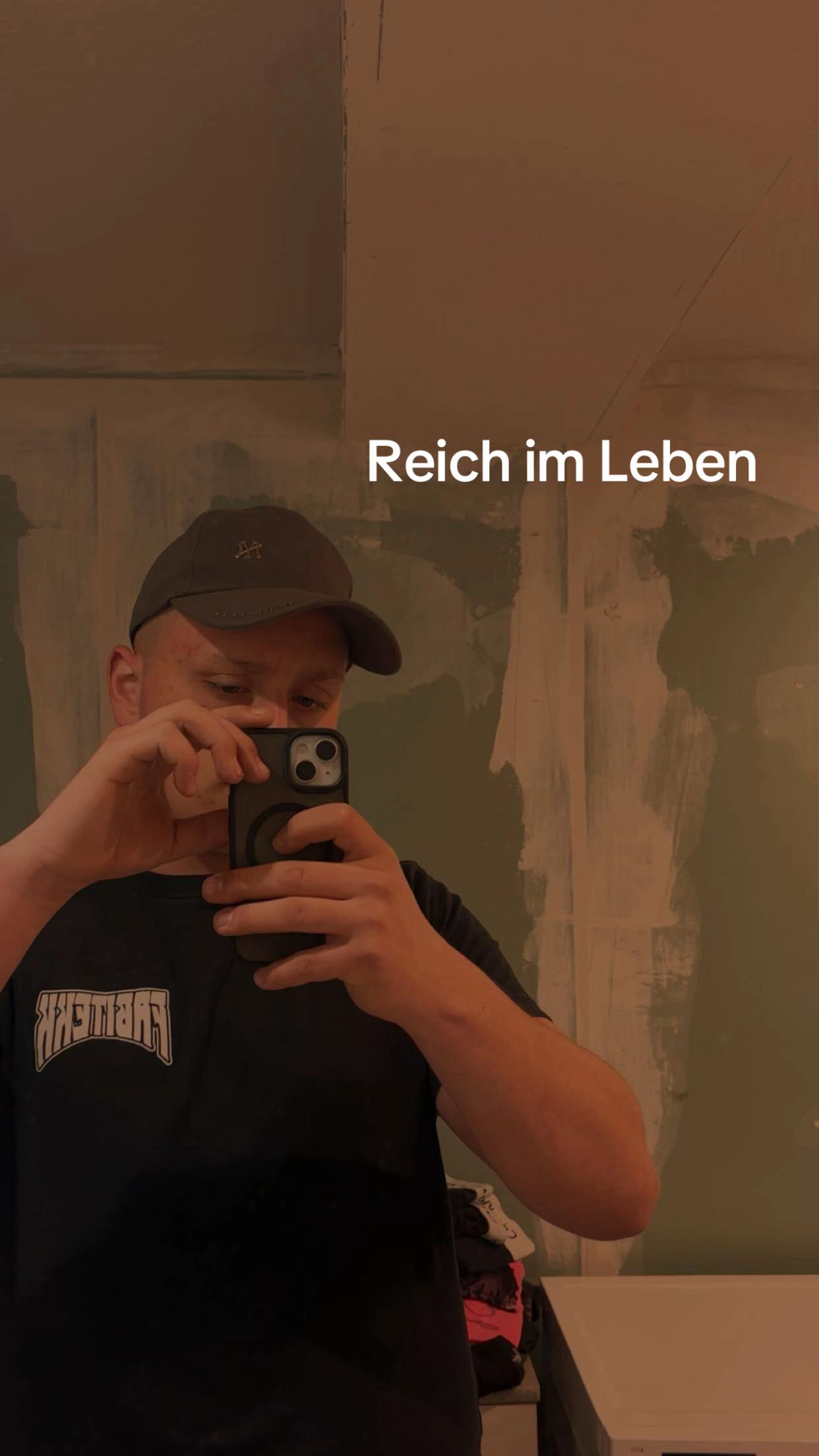 @Simon44