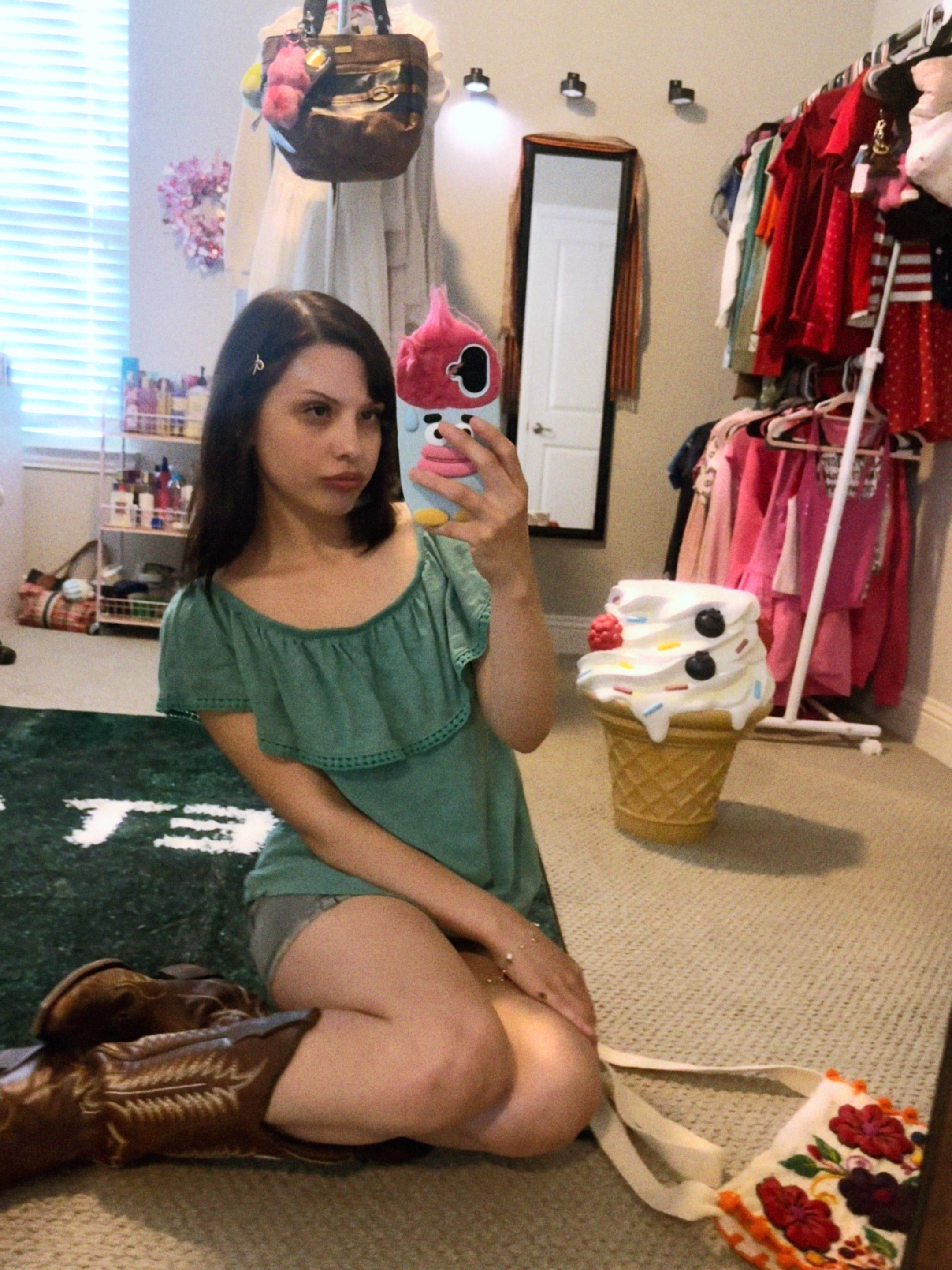 @izzy bizzy