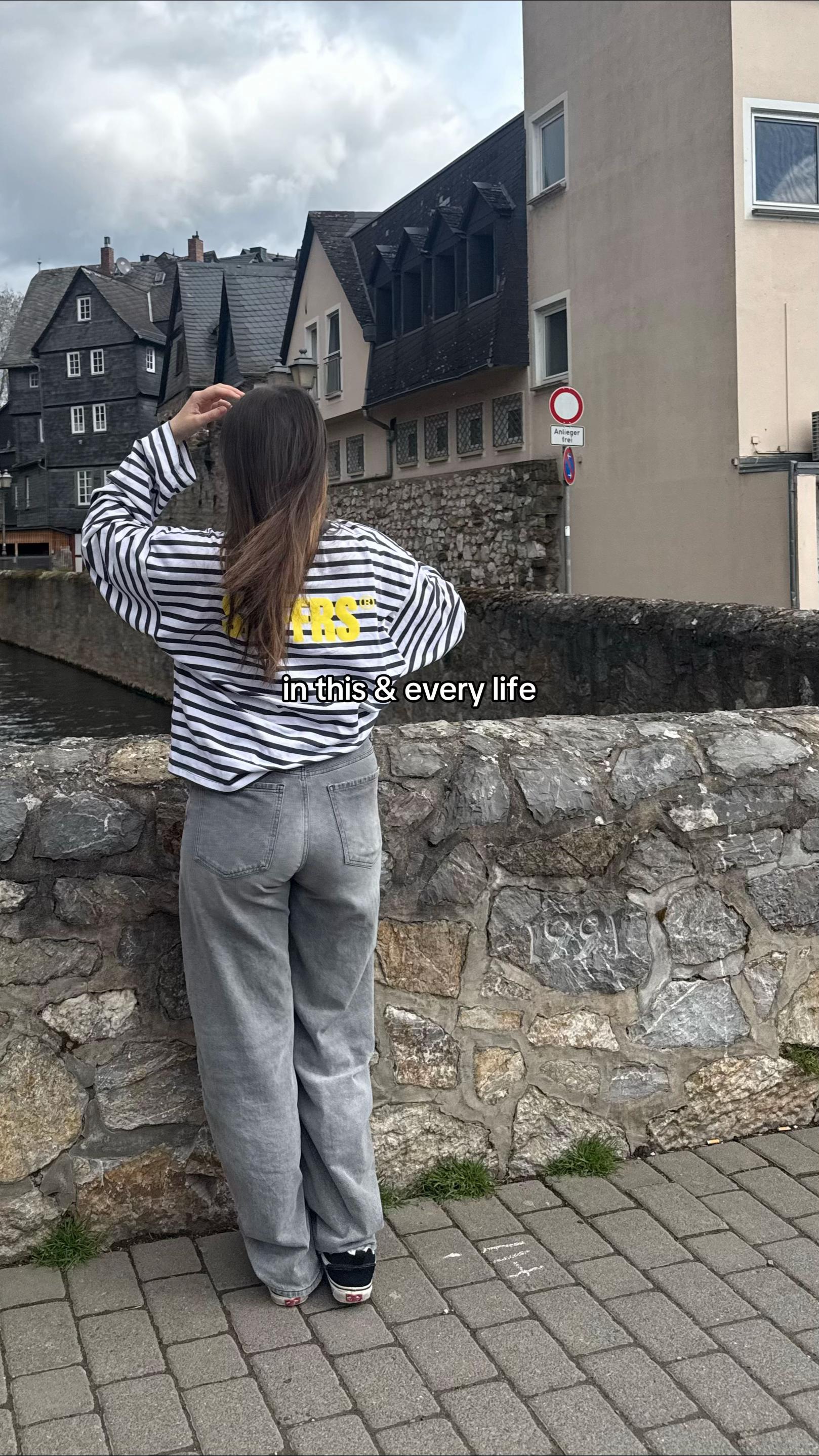 @l e o n i e