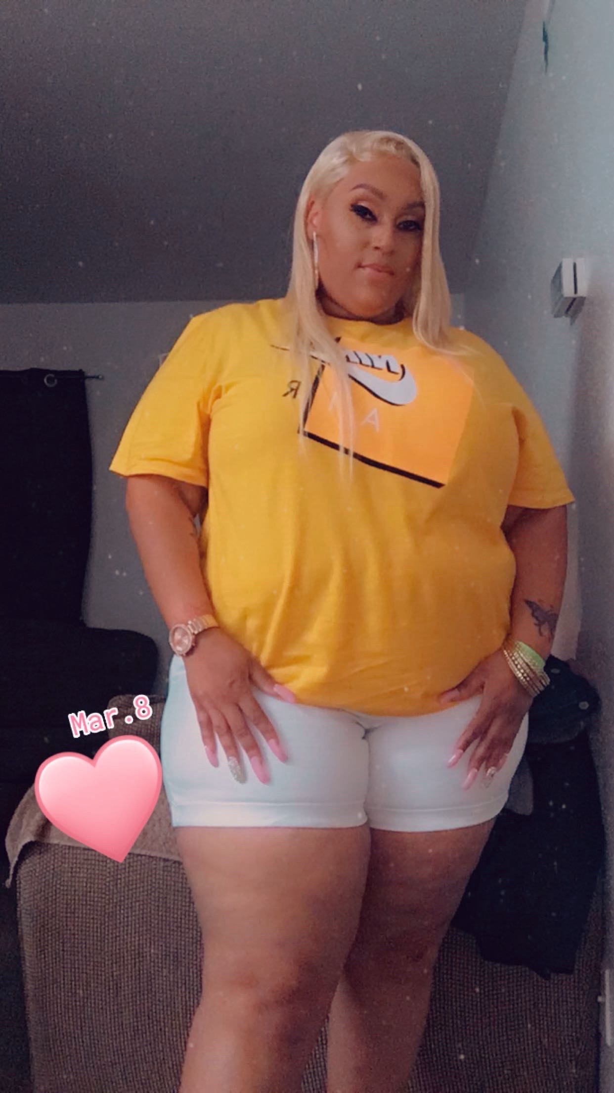 @QueenB👑