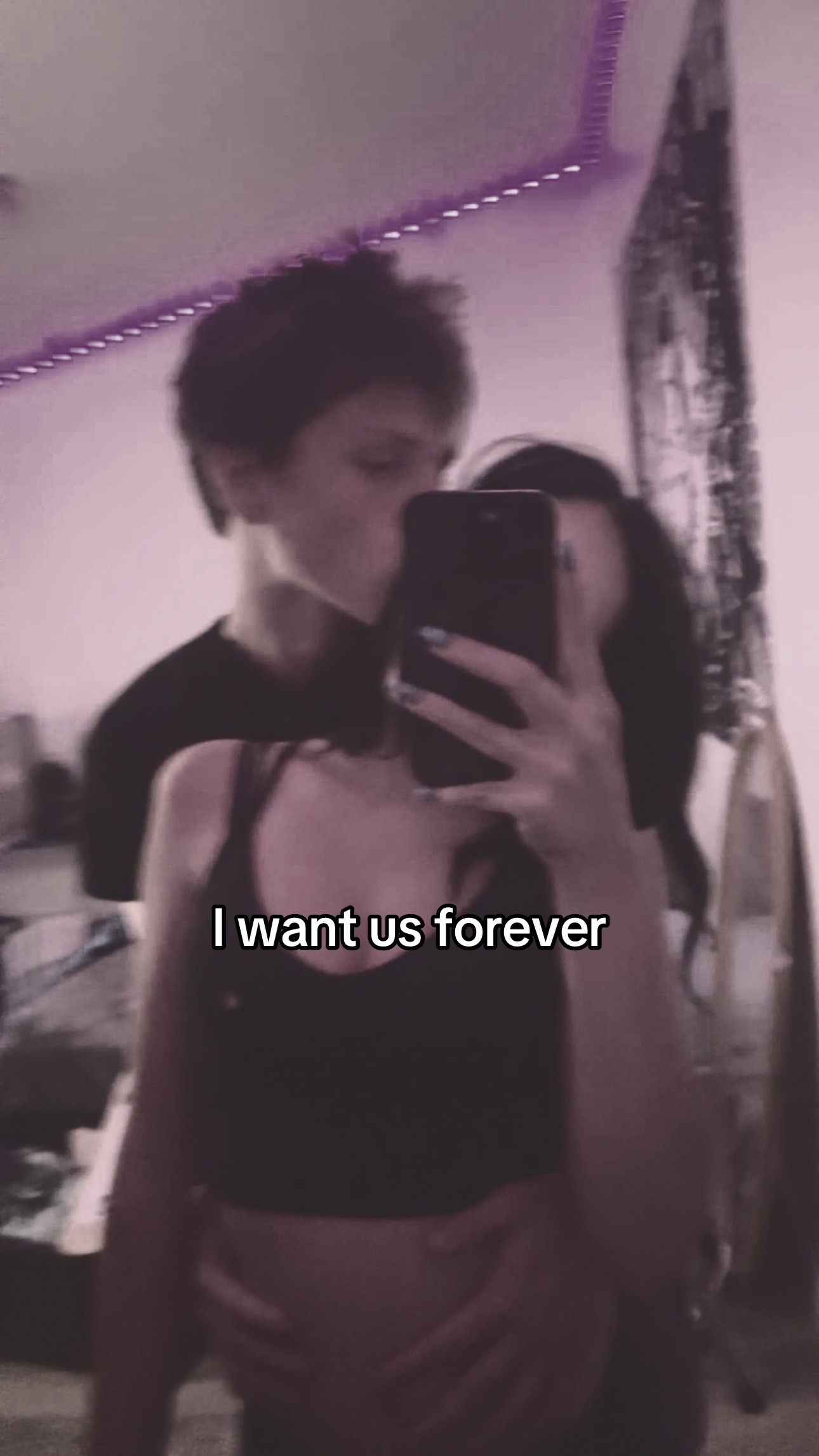 @Breesnee