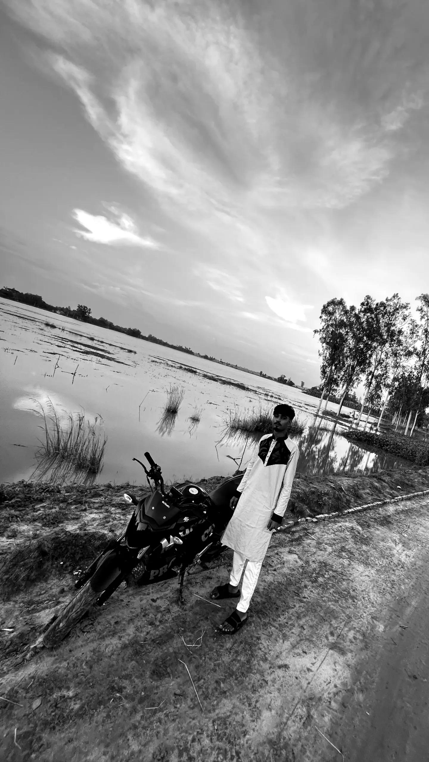 @Sourav_ ahmed__ 🌬️🆗 . 07-13