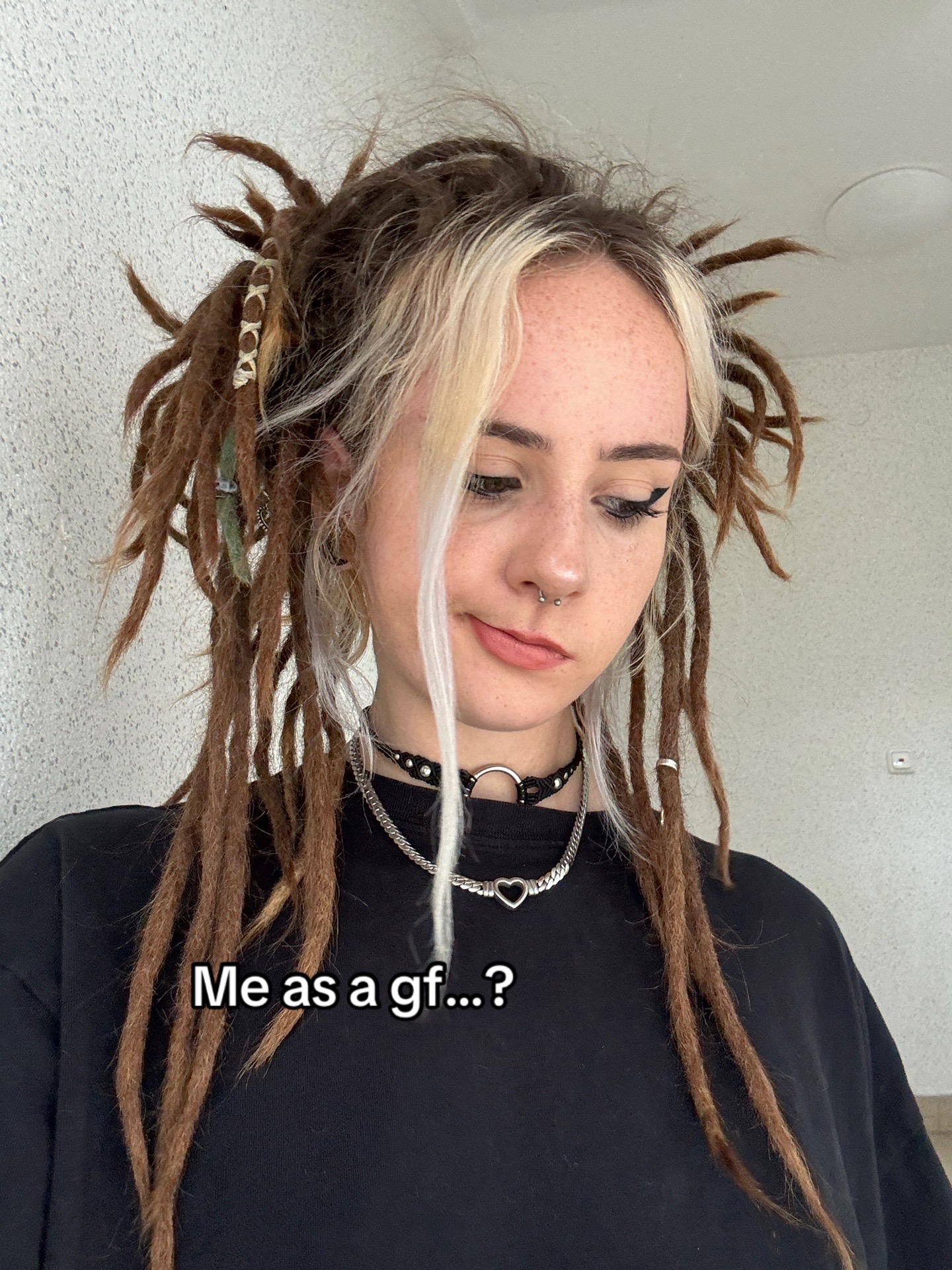 @𝓶𝓪𝔁𝓮𝓼🧸