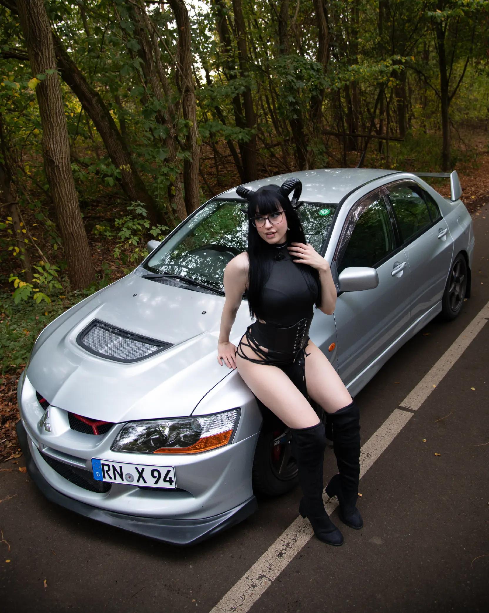 @hiraxdemon