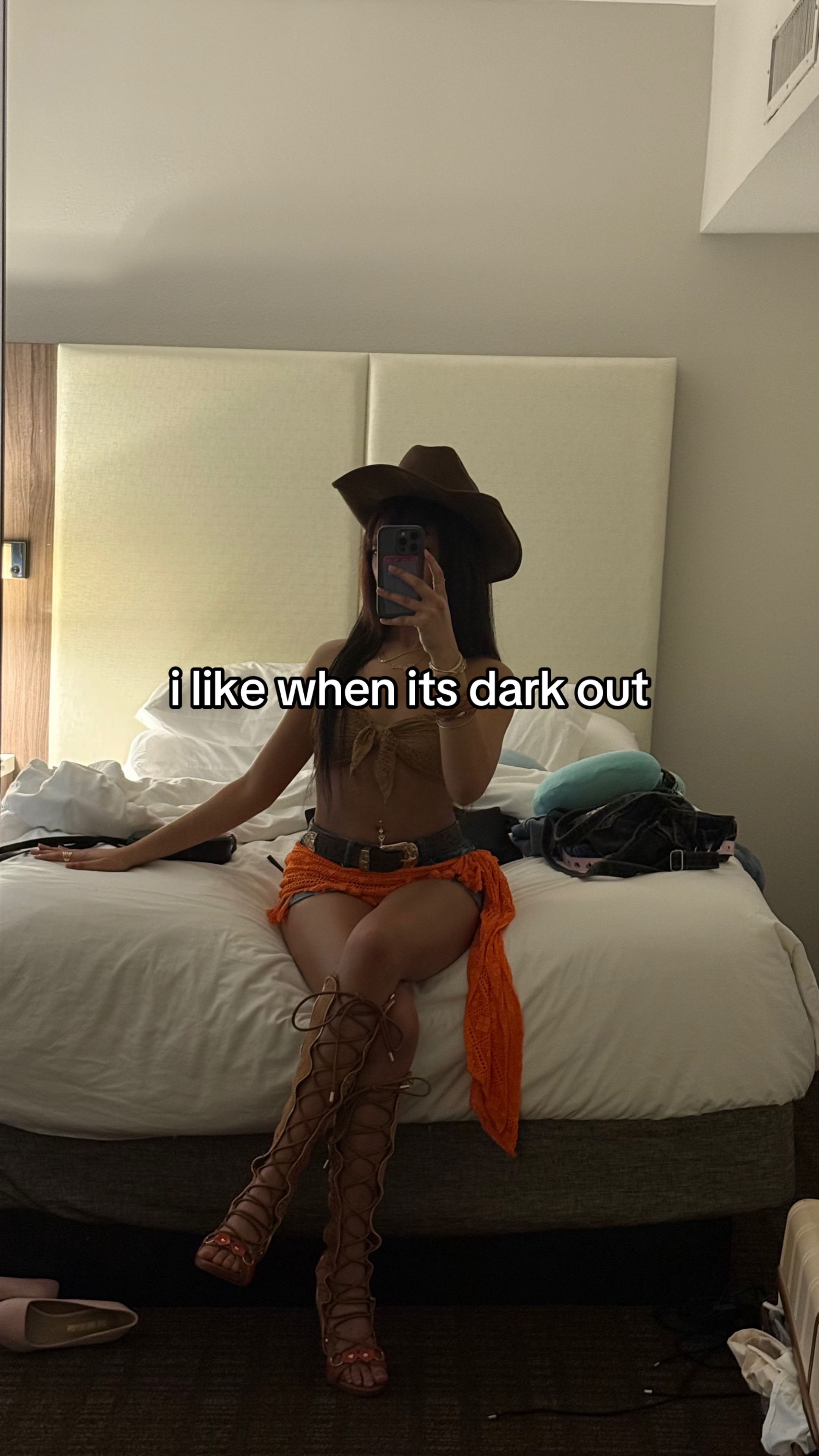 @✨