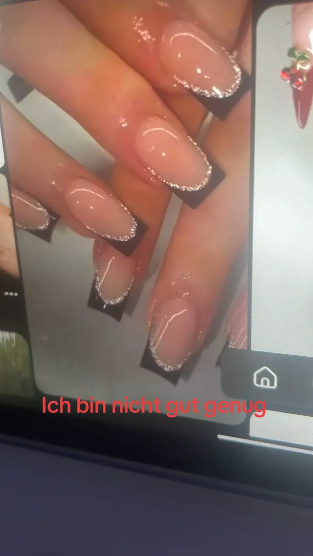 @🩷M🩷