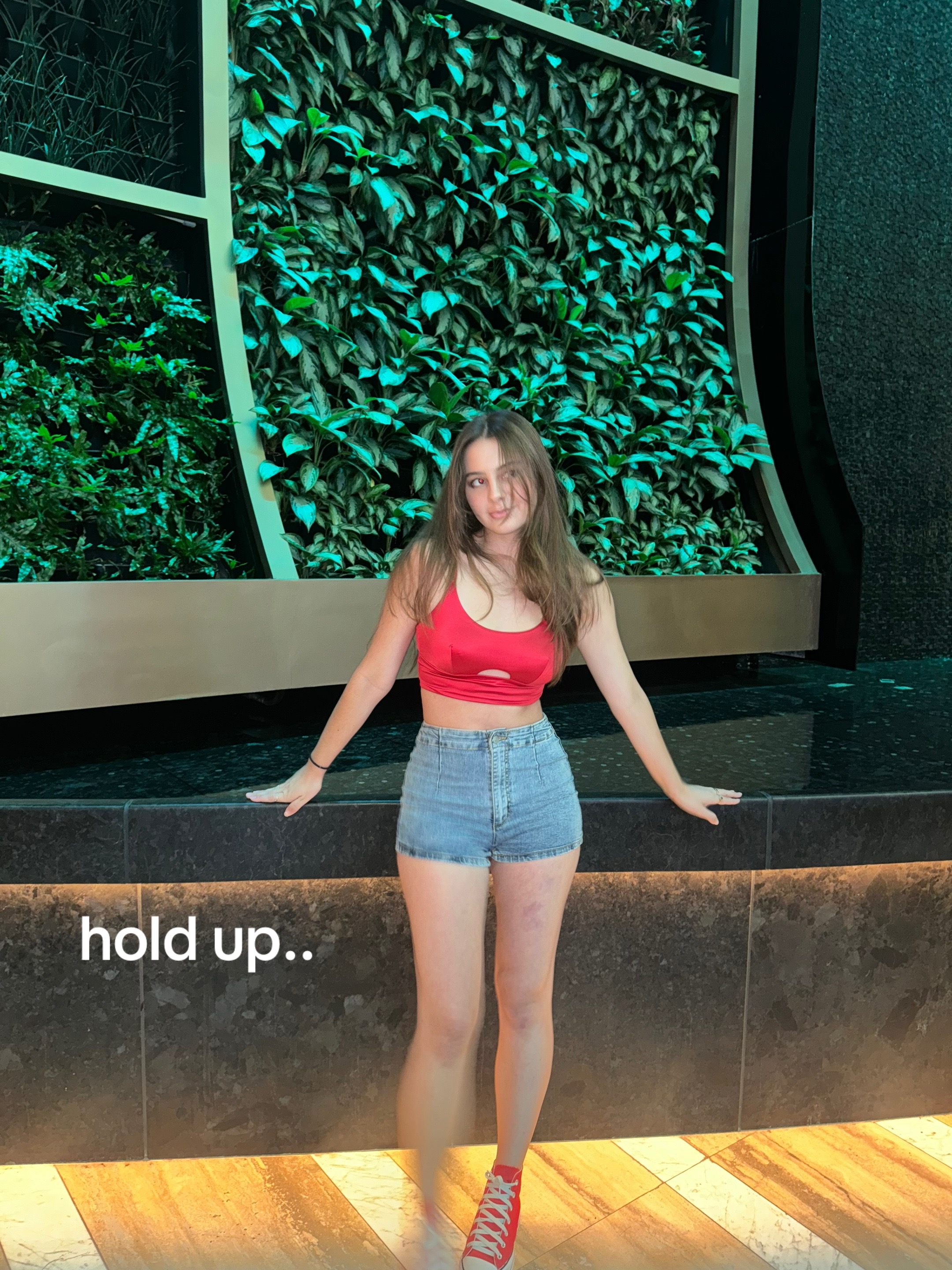 @andrea 🥑🫂🛵🪩🥂 🌈