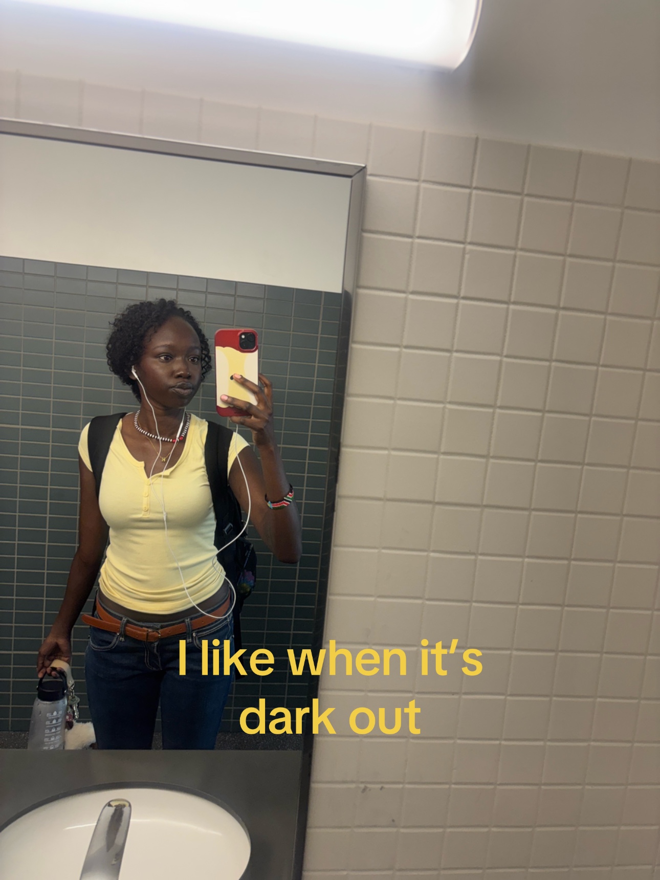 @:3