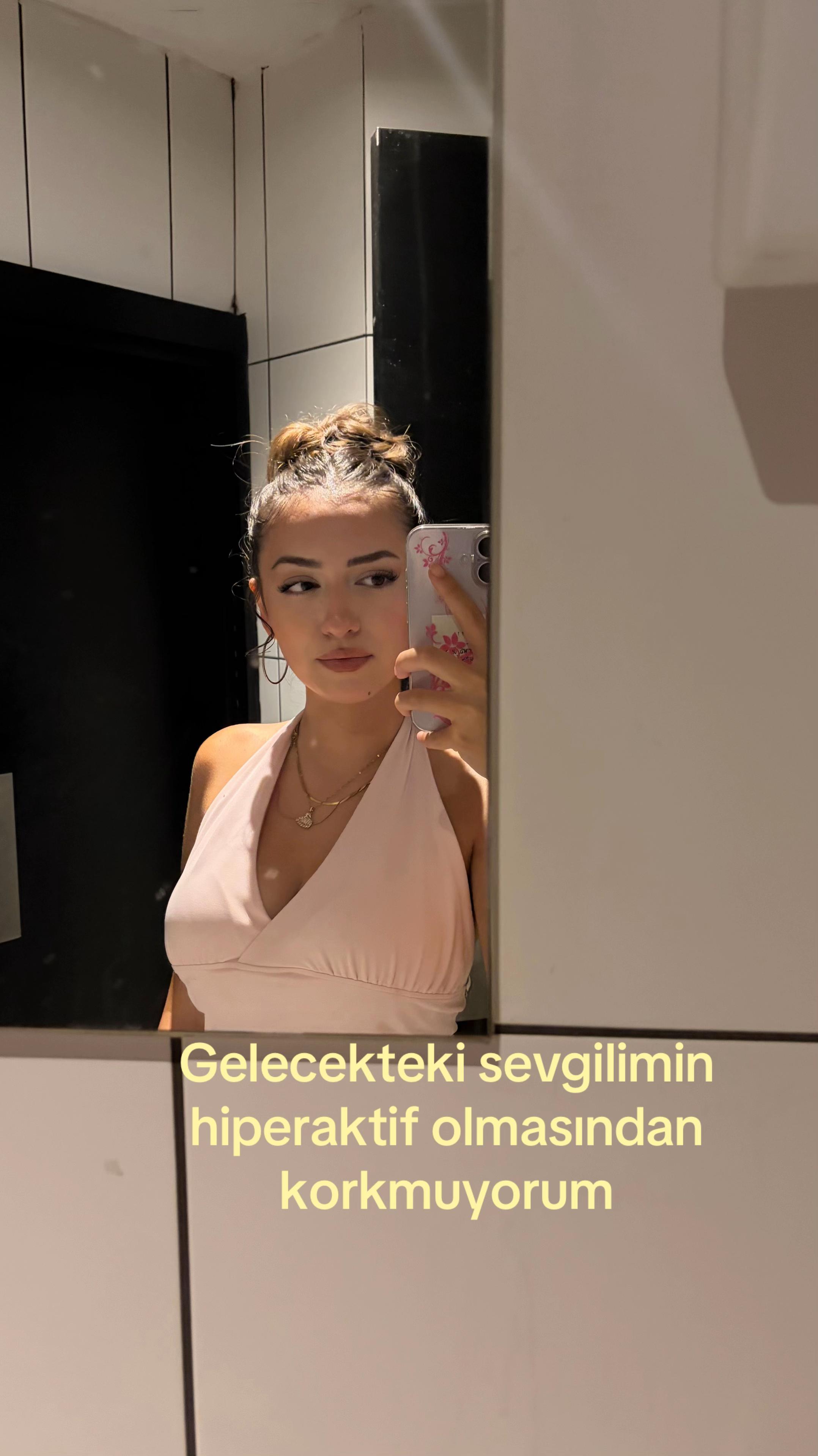 @aysᥫ᭡