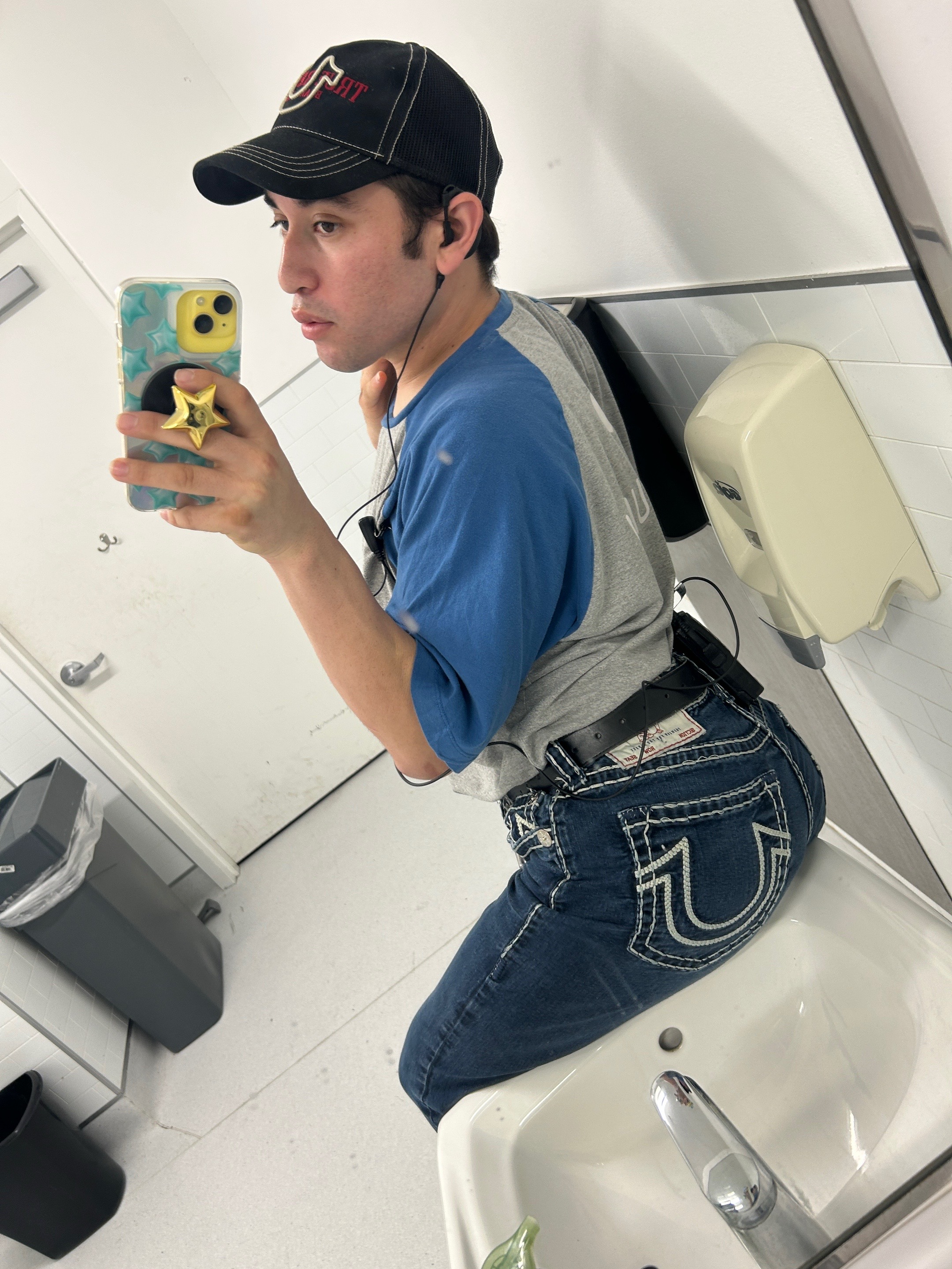 @theeplugsswifee