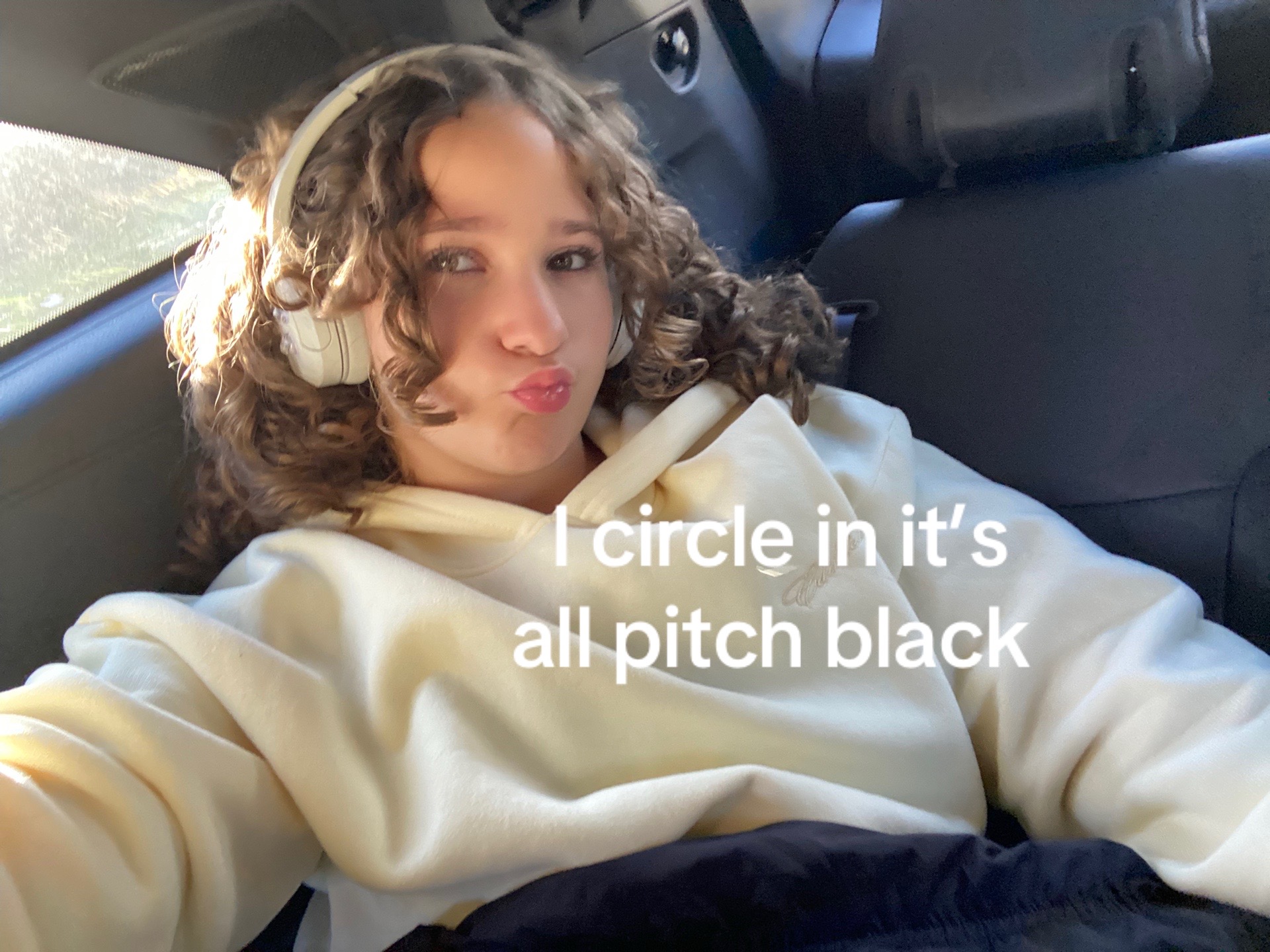 @🐉anielleee