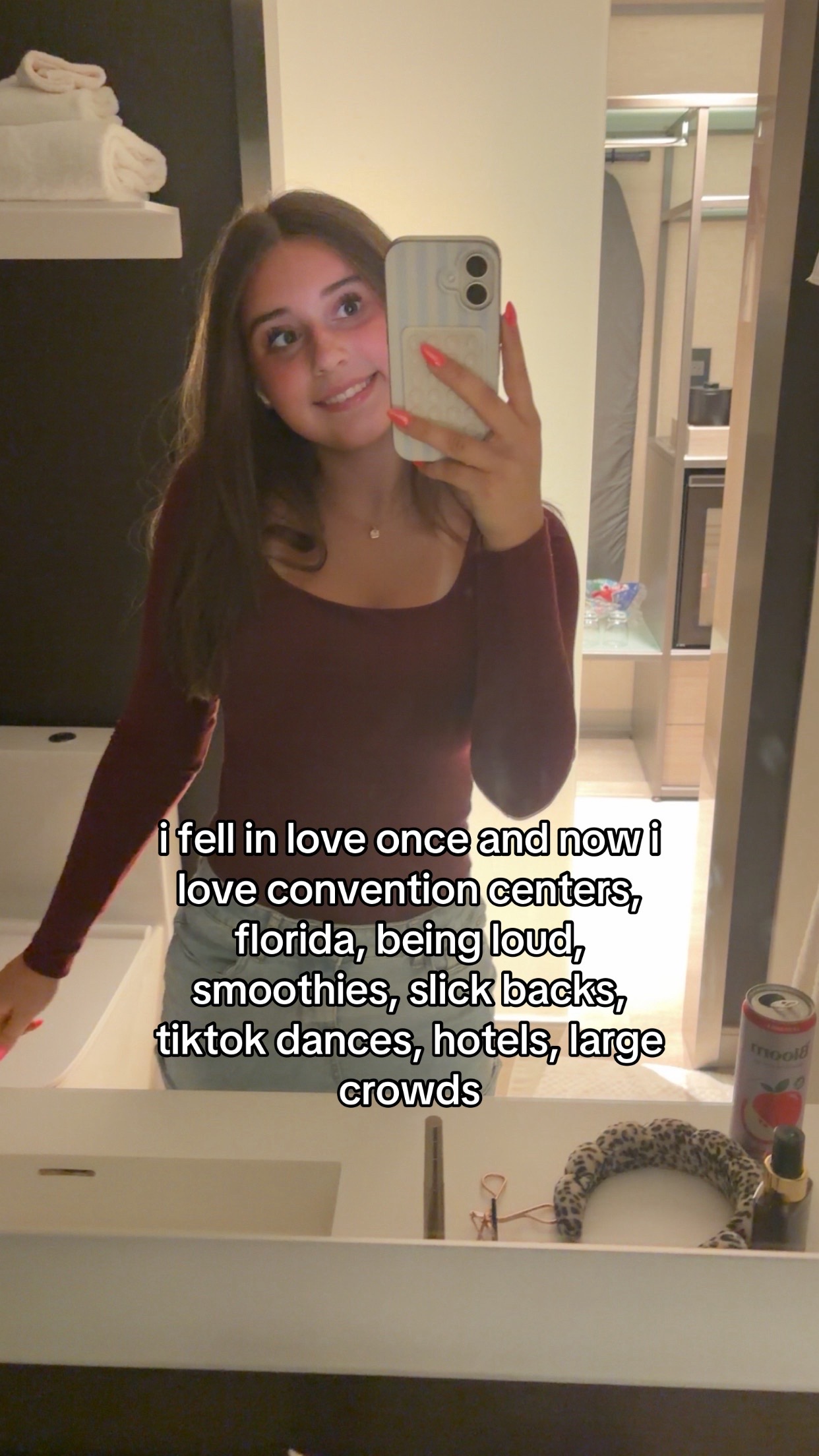 @🤗🪩🤸&zwj;♂️🩵🥂😽🪽🪁