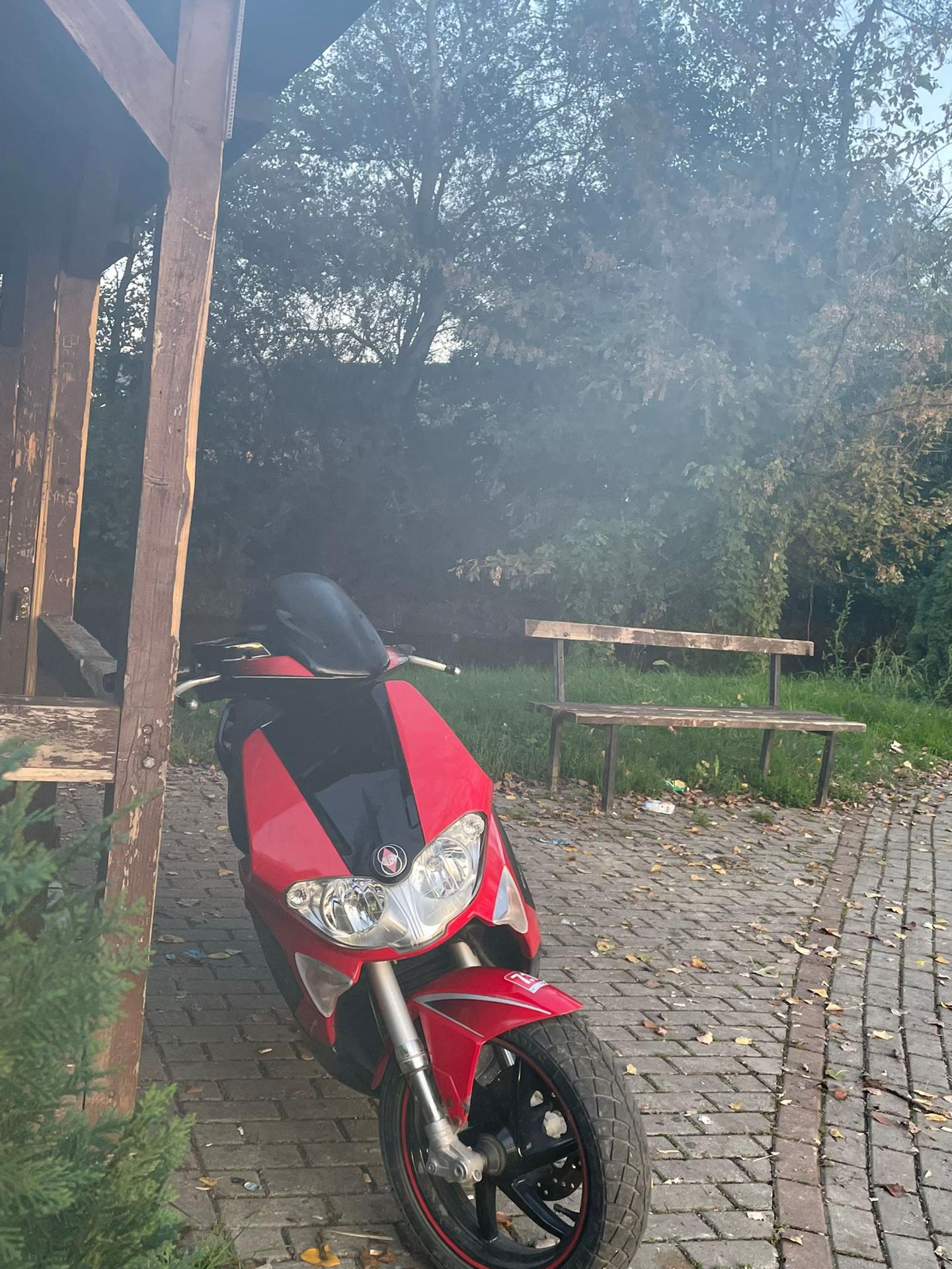 @Scooter Hub MK