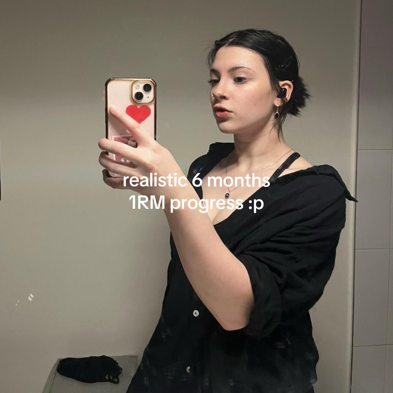 @sara ⚢