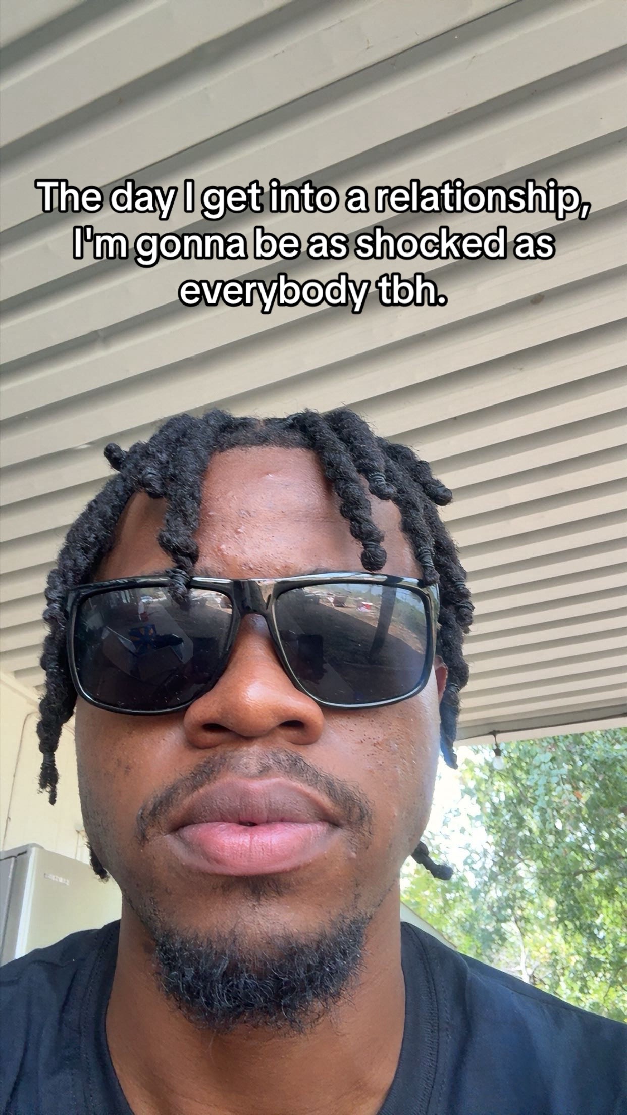 @moyoezzy