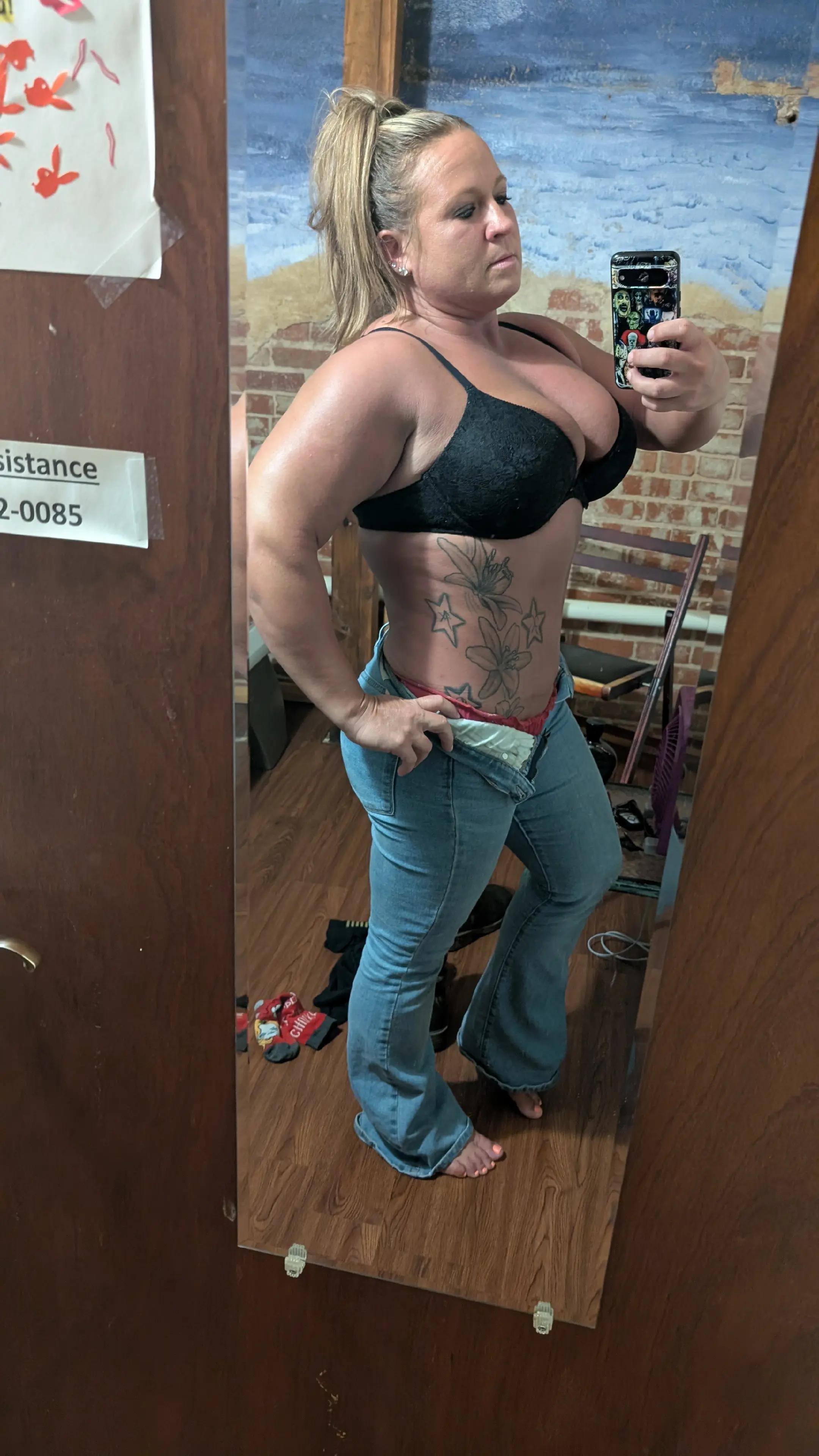 @Muscle Mommy
