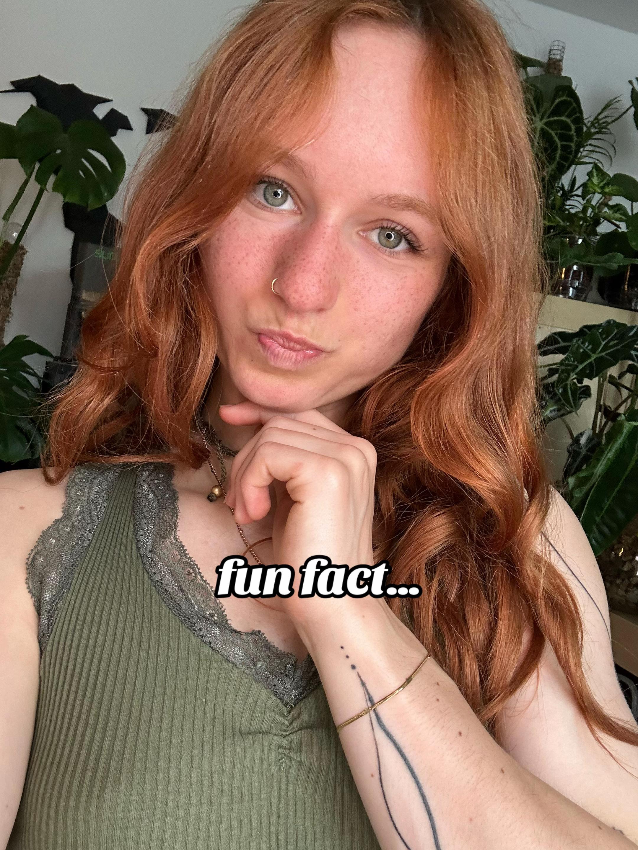 @Elliee
