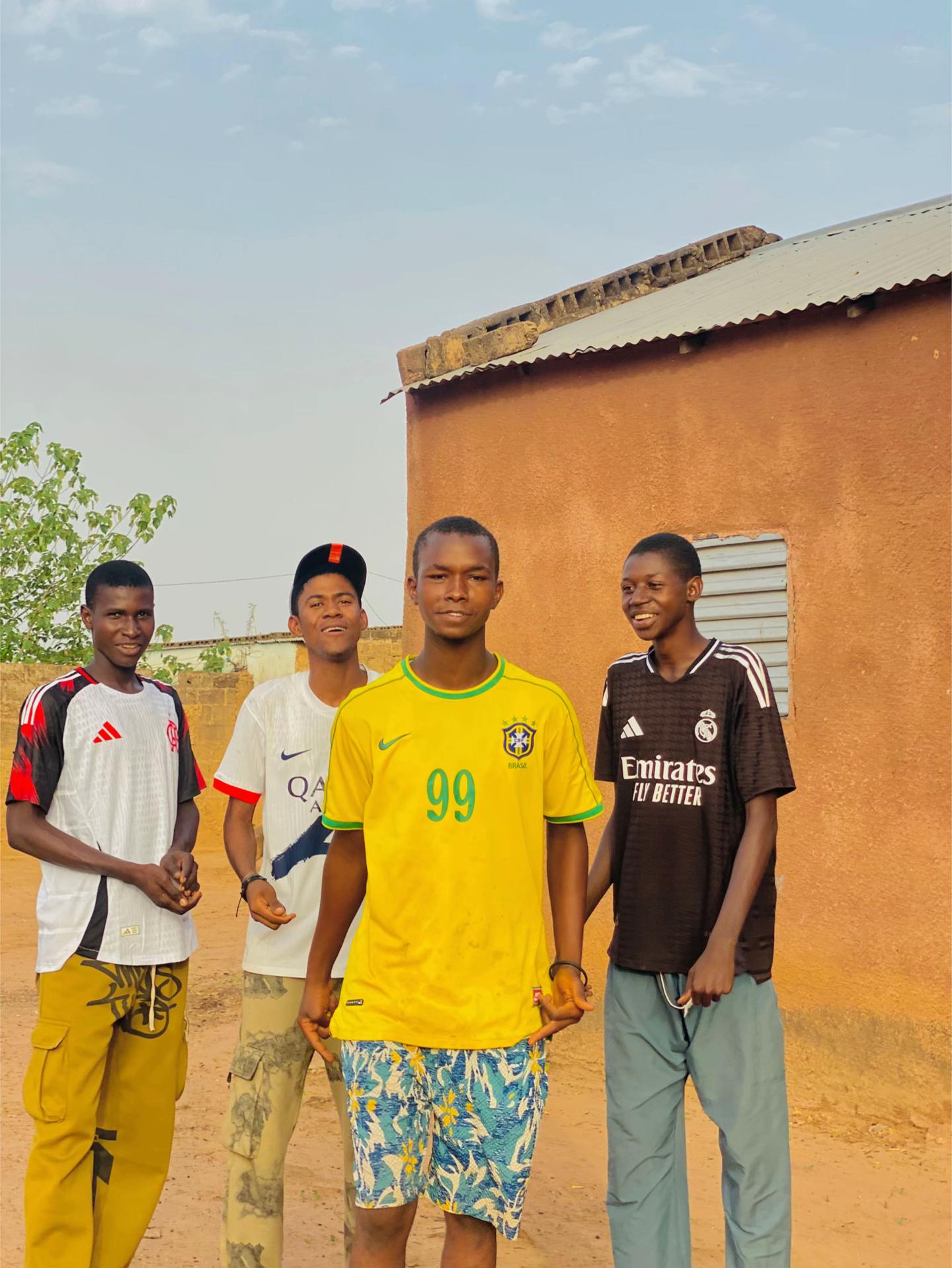 @ELZO BOU KPT 😎🥳🇸🇳