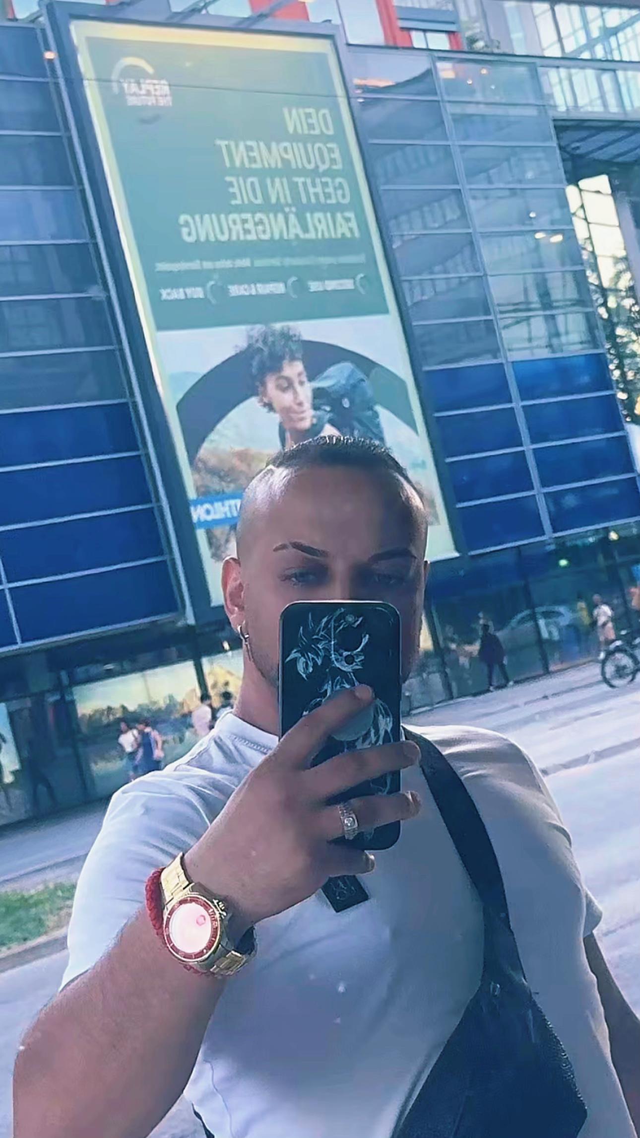 @arsenblue1