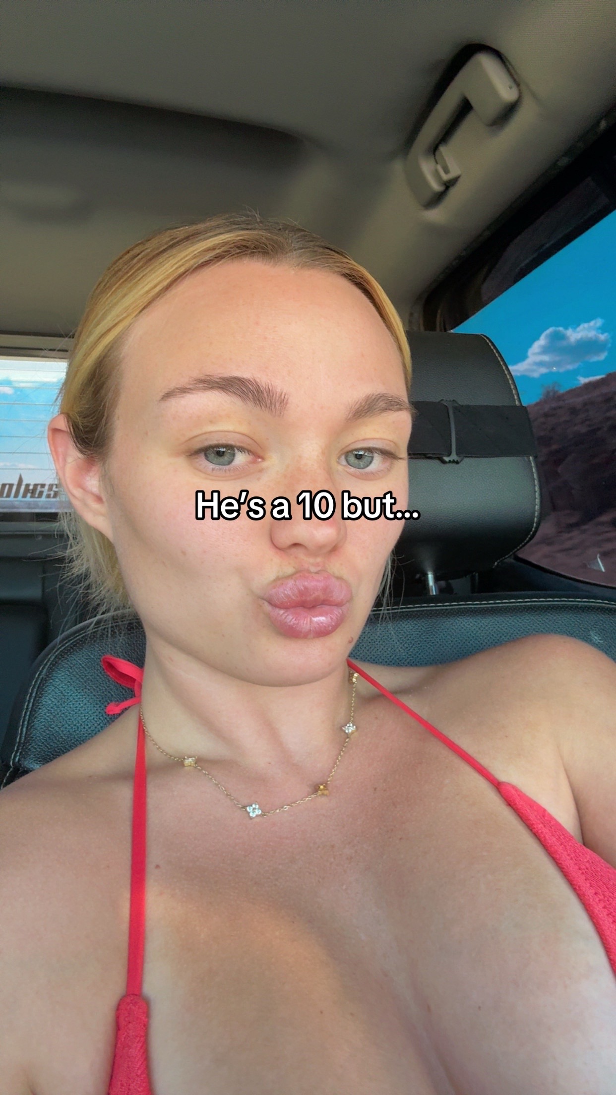 @blondeafterdarkk