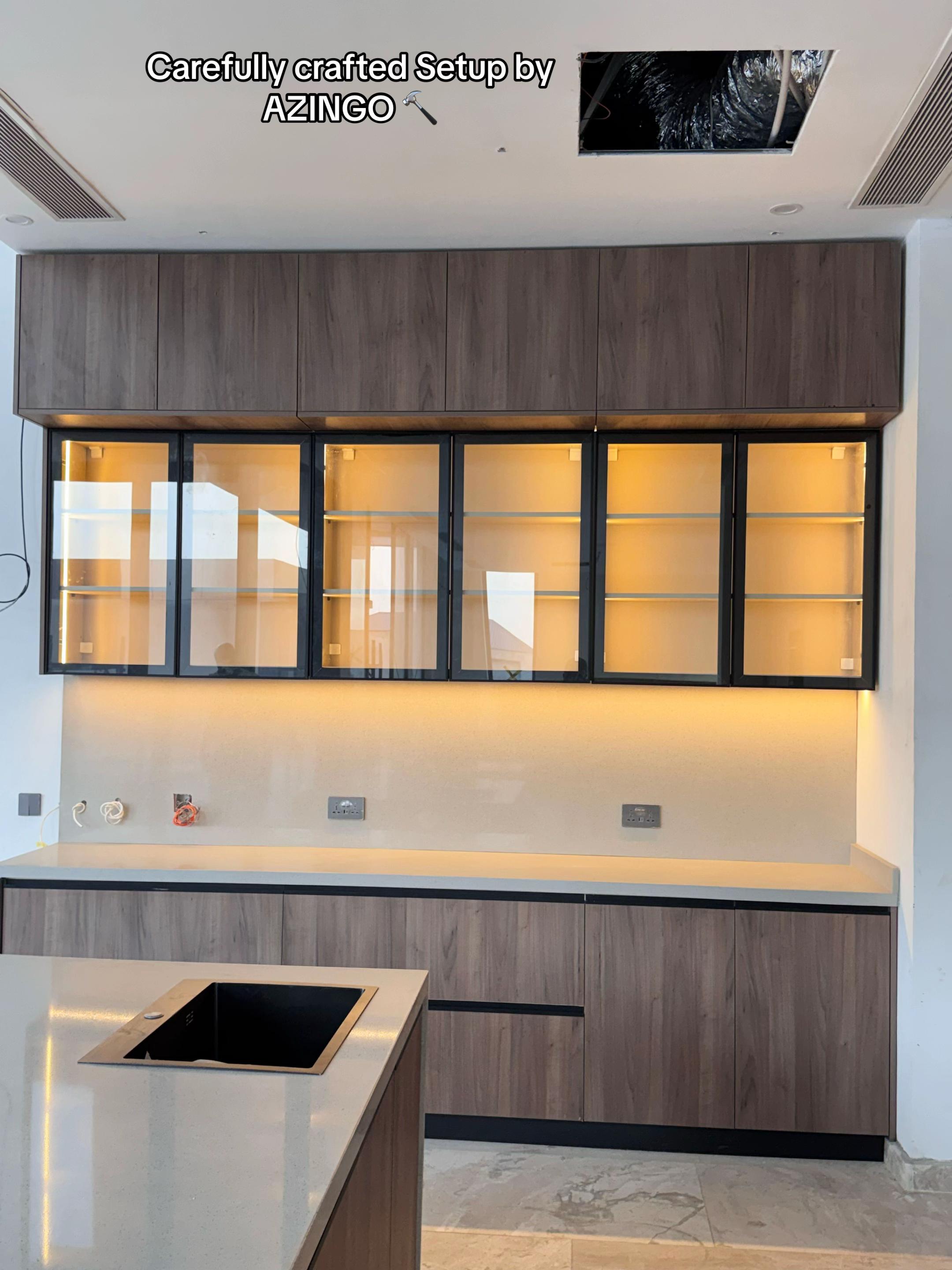 @AZINGO FURNITURE HOUSE