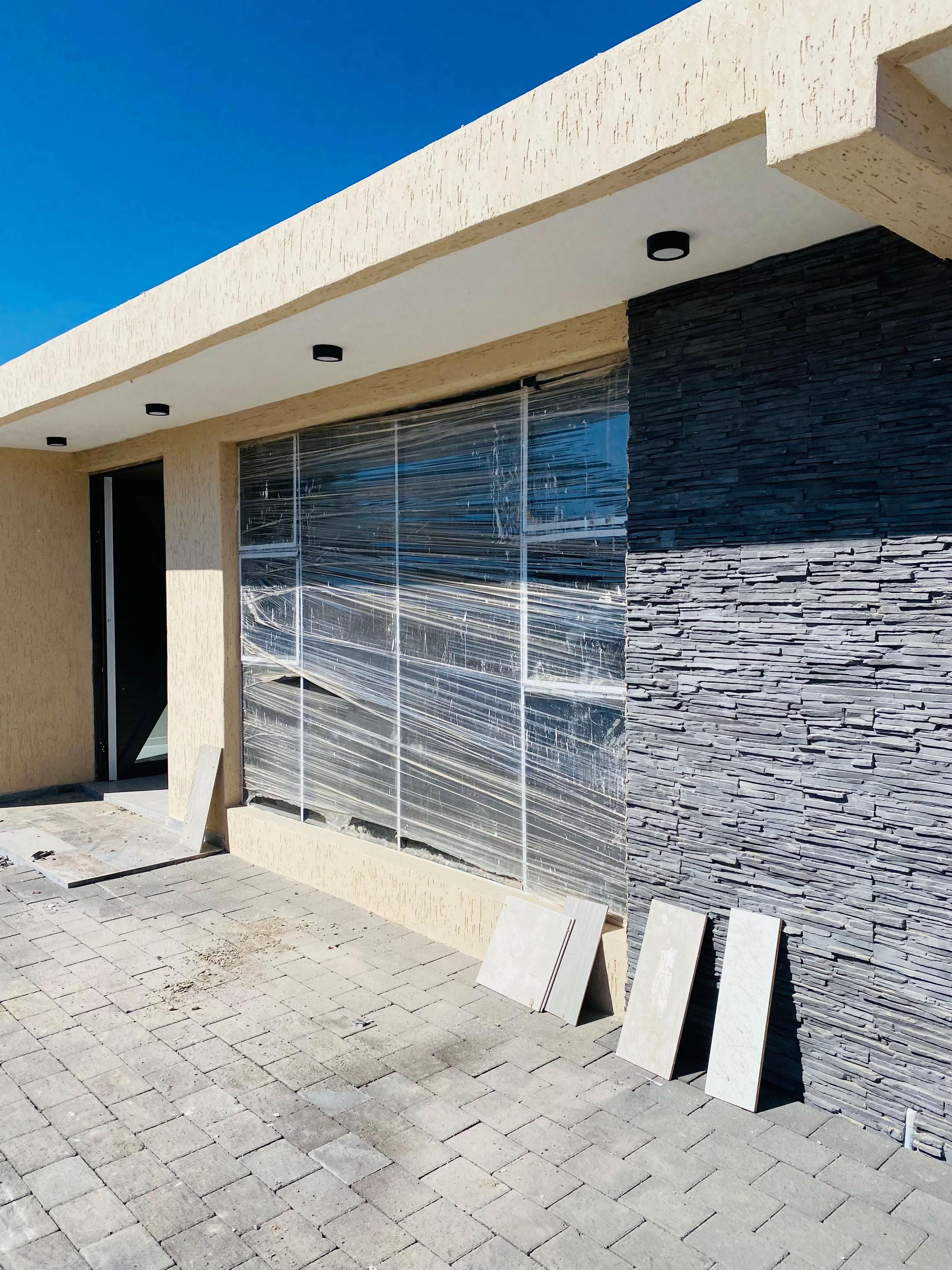 @OatsManeRealEstate