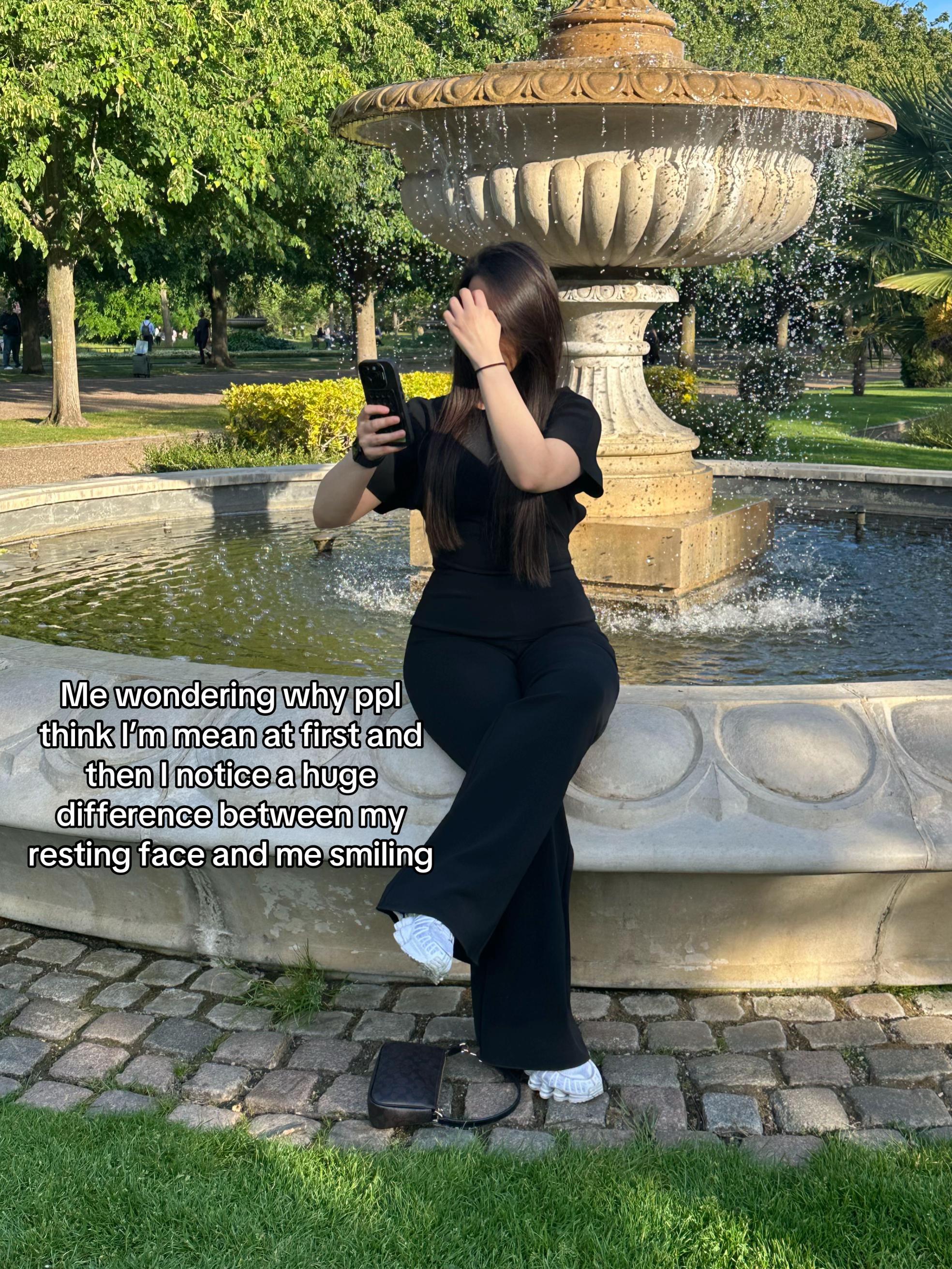 @Esra